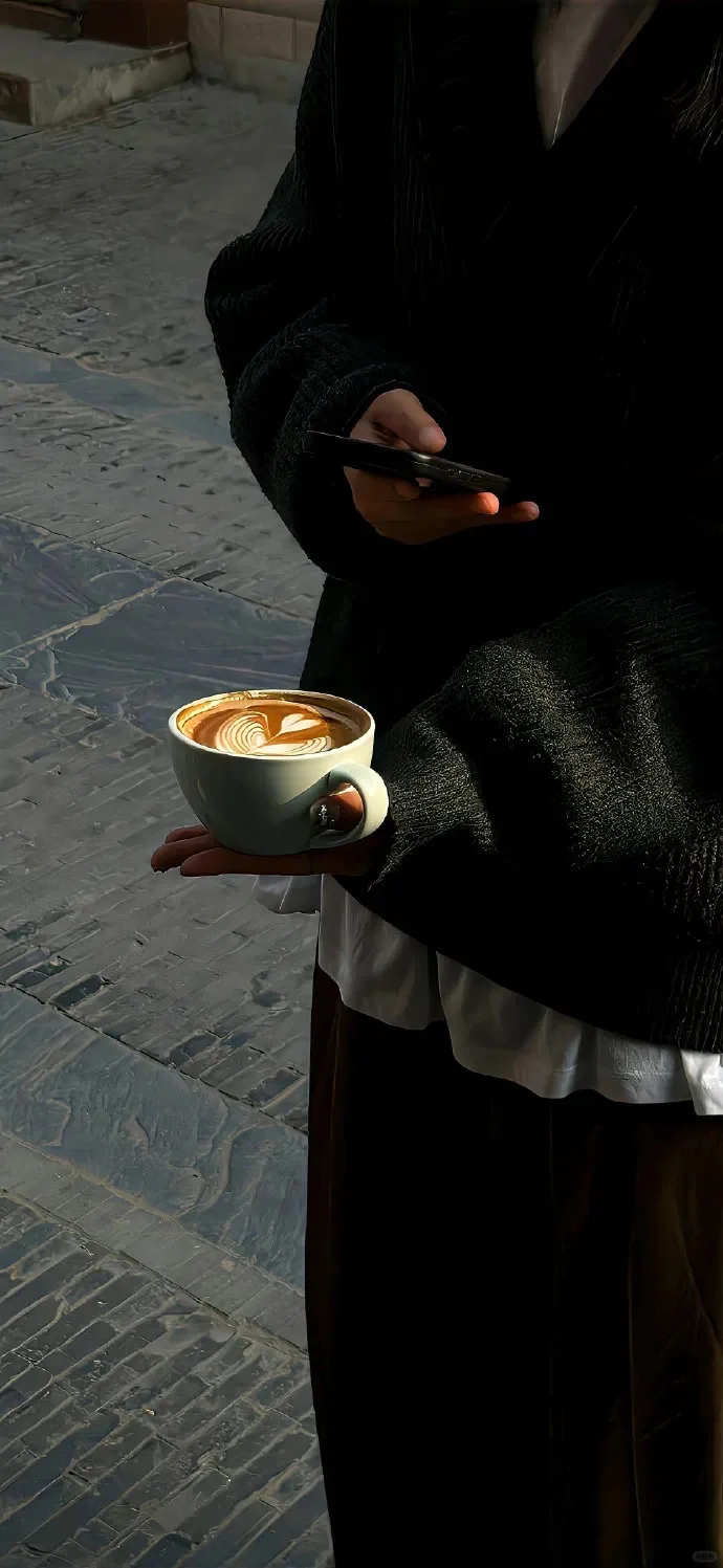 ʚ ·𝐒𝐡𝐚𝐫𝐞 锁屏壁纸