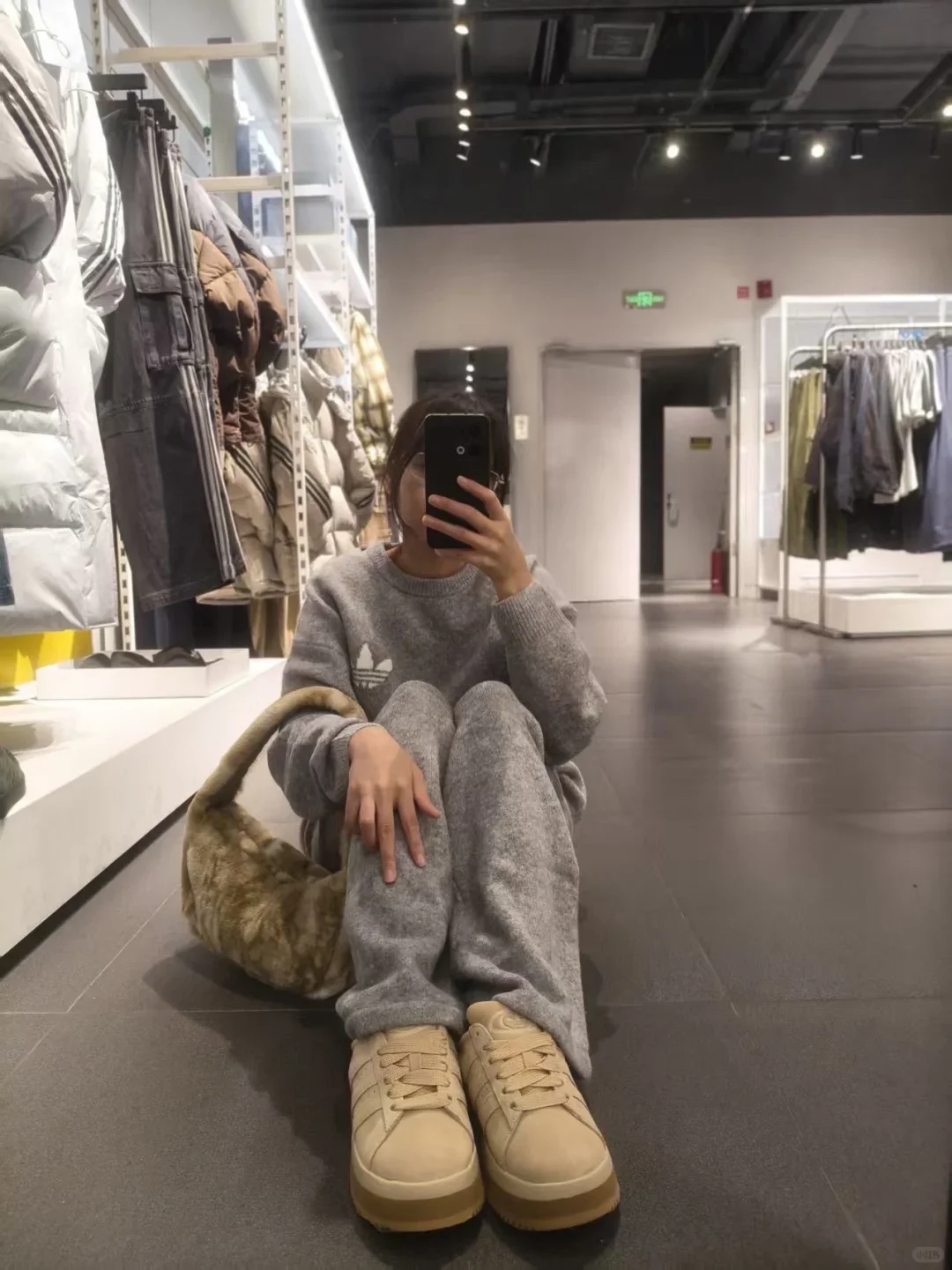 三叶草新款运动套装|灰色系搭配