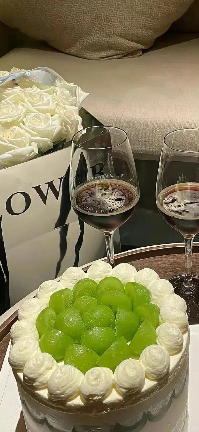 ʚ ·𝐒𝐡𝐚𝐫𝐞 锁屏壁纸