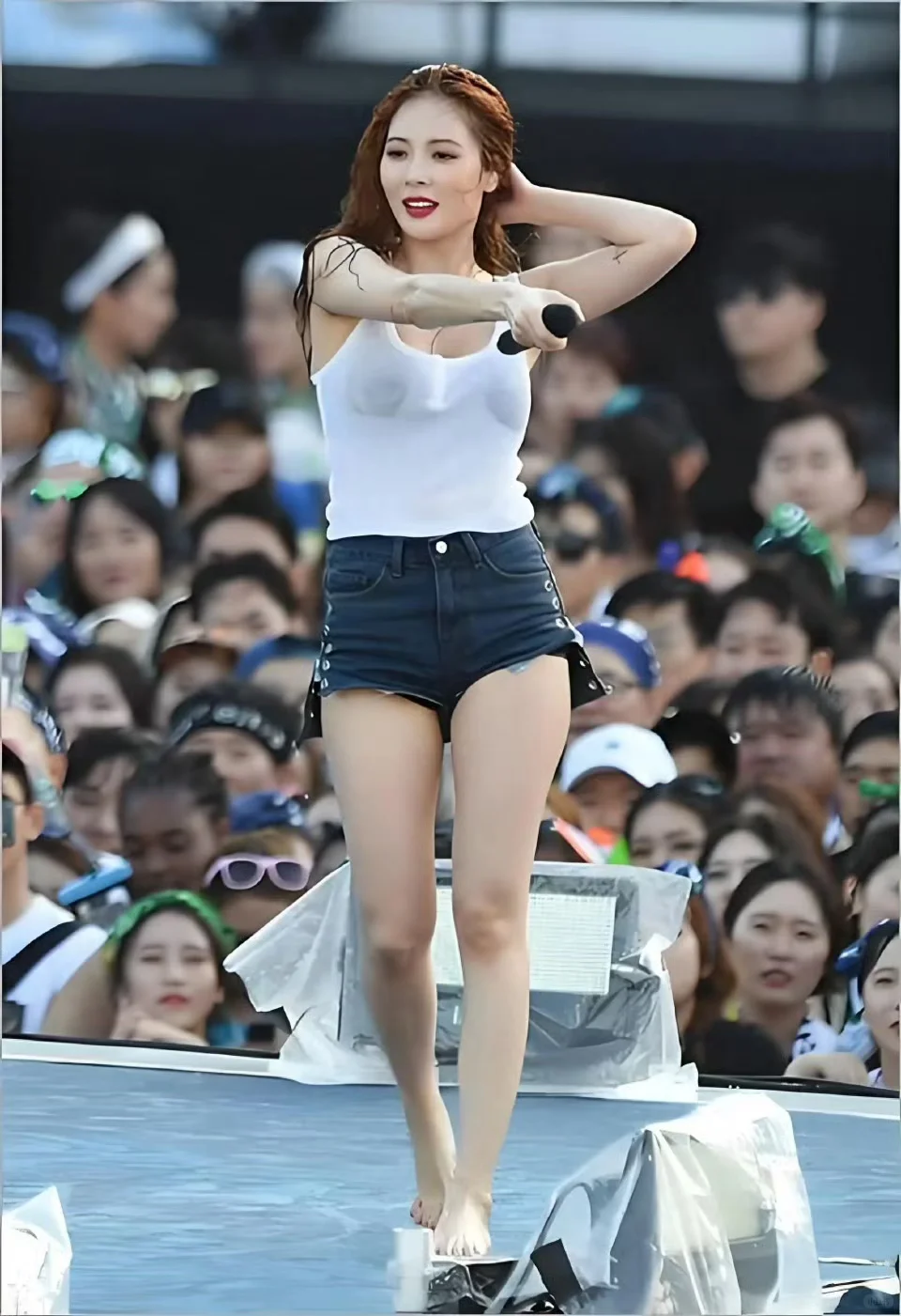 泫雅才98斤，镜头这么可怕的吗