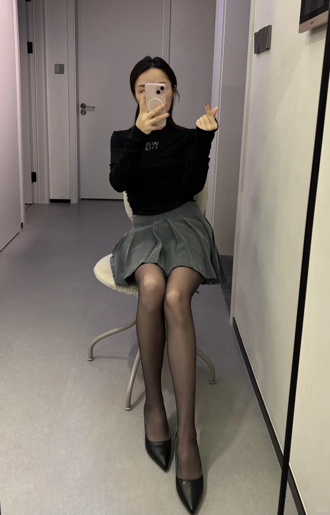 左滑今天穿这套好看吗