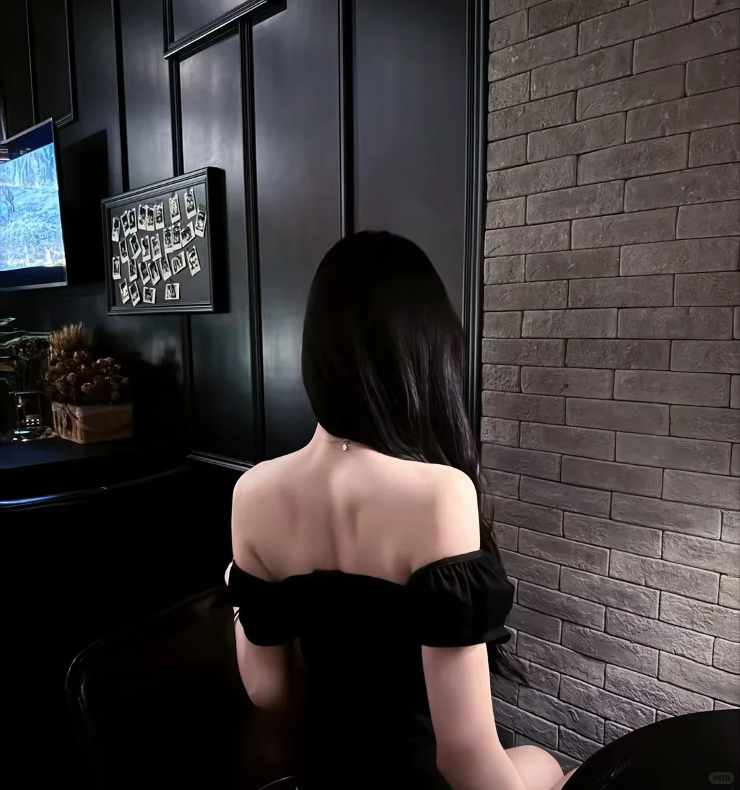 178 54 |黑色鱼骨上衣怎么搭