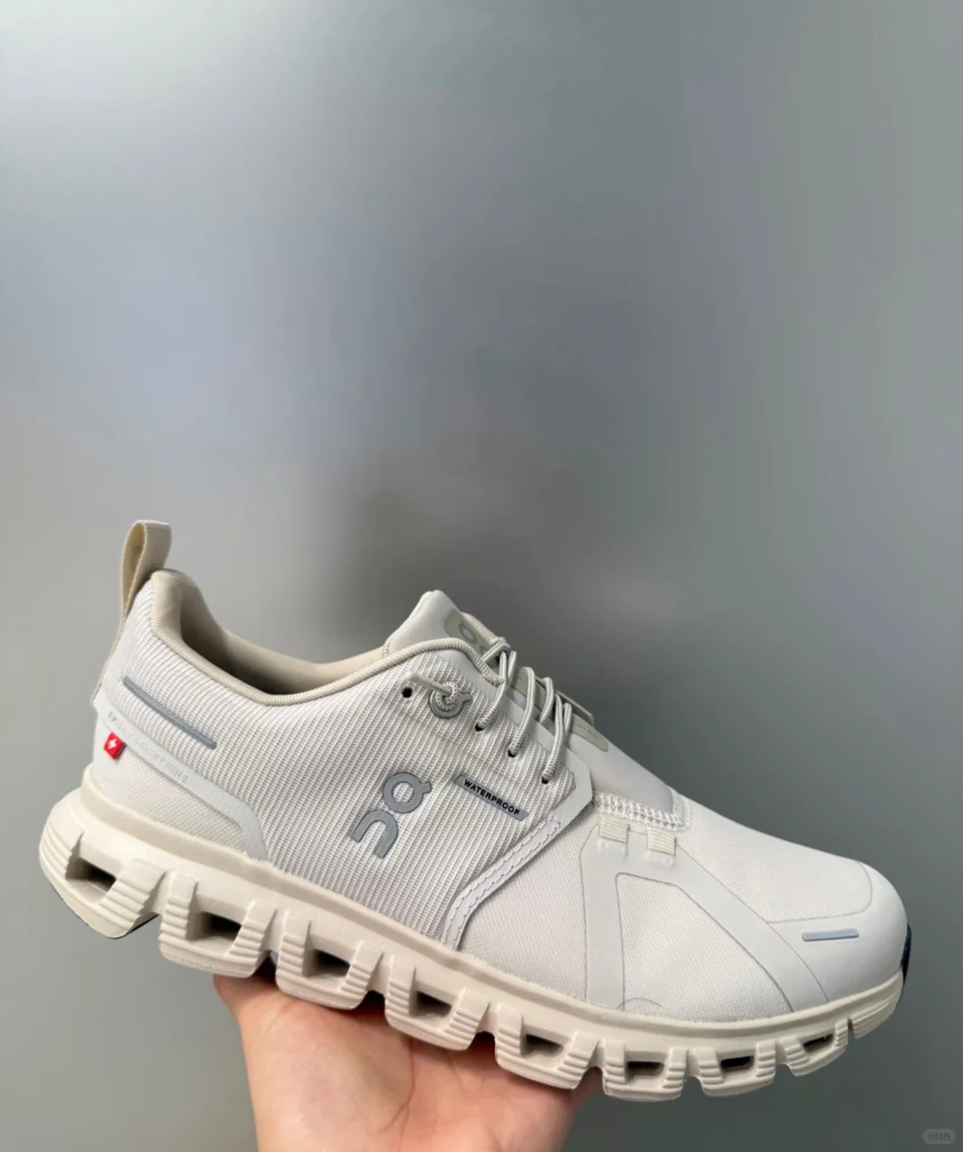On昂跑 |Cloud 6 WP女款