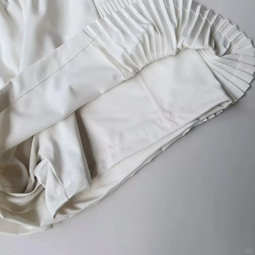 运动短裤界的 “显瘦王者”！实拍无滤镜