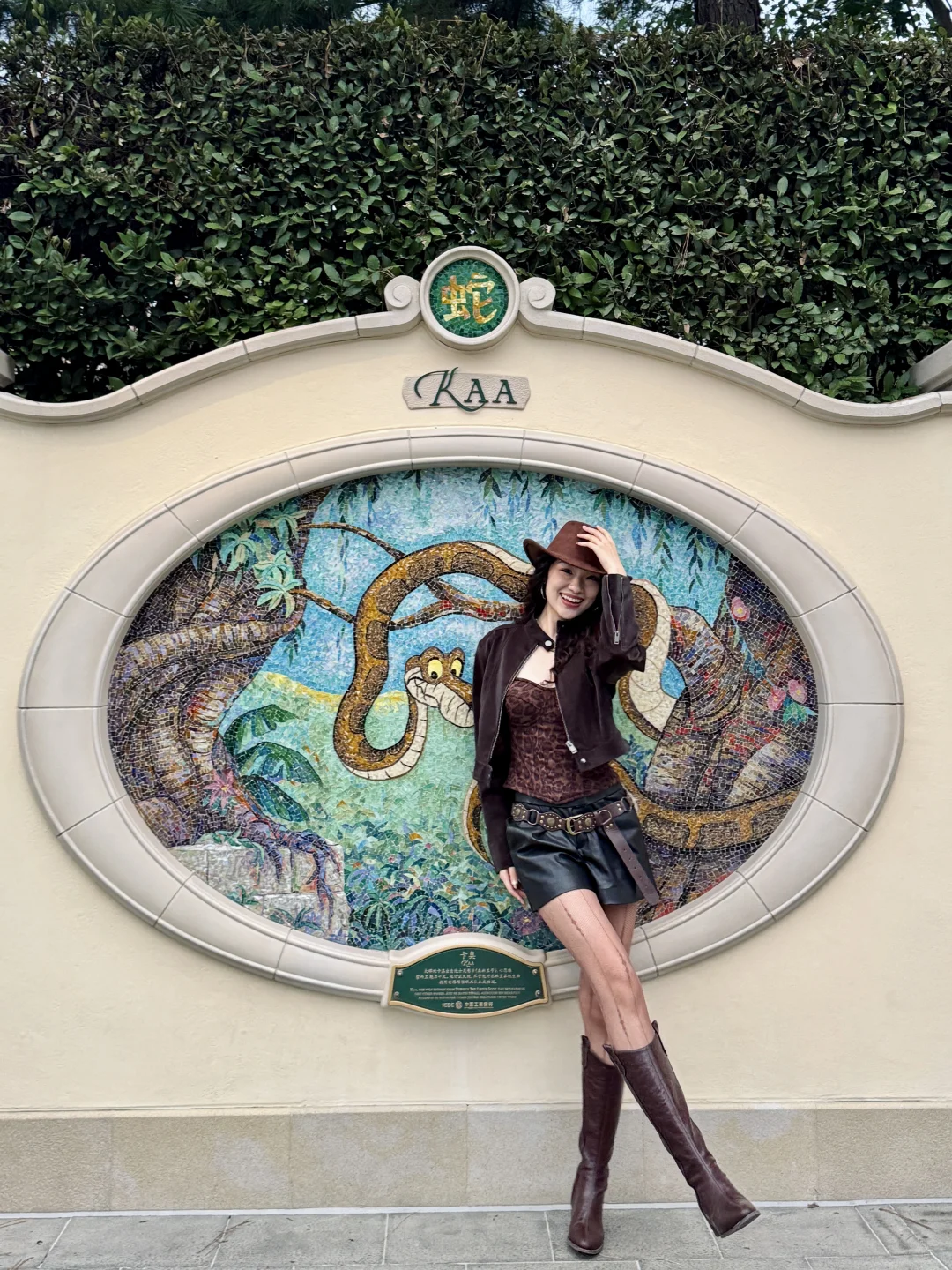 请求把这件鱼骨胸衣焊在我身上🥺