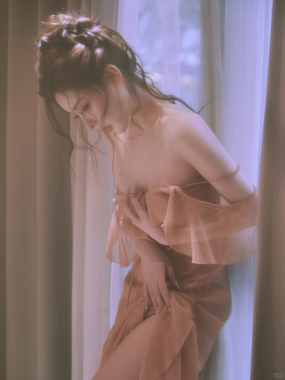 轻私房‖露后背写真真的太有氛围啦