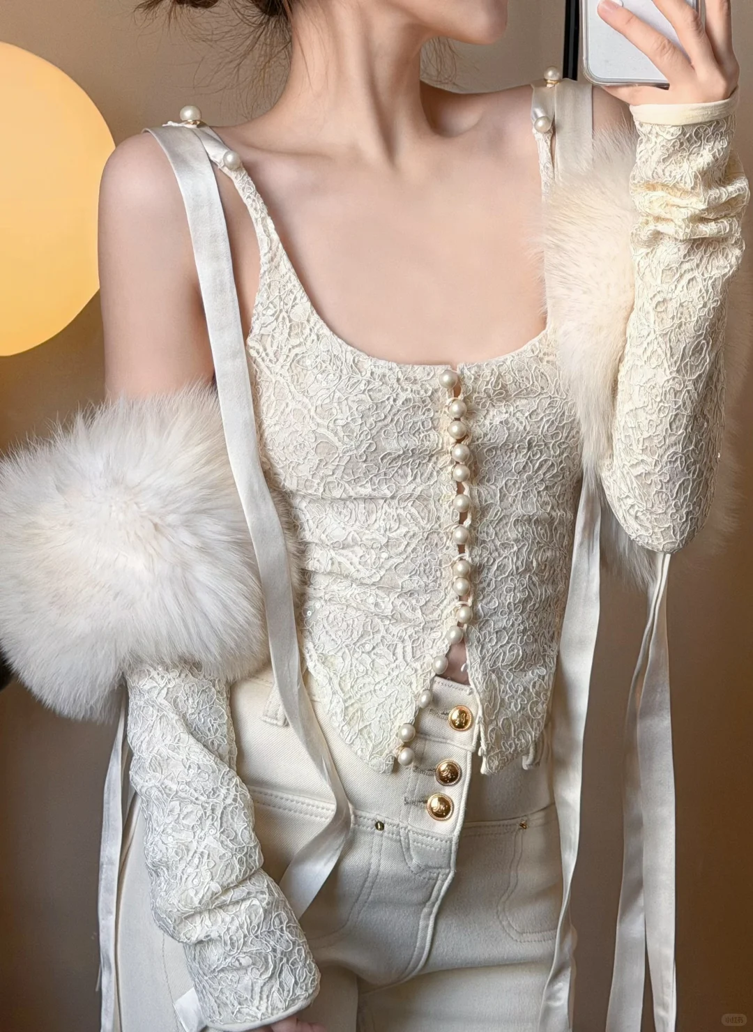 一眼就爱上的蕾丝吊带胸衣！！美的惊心动魄！