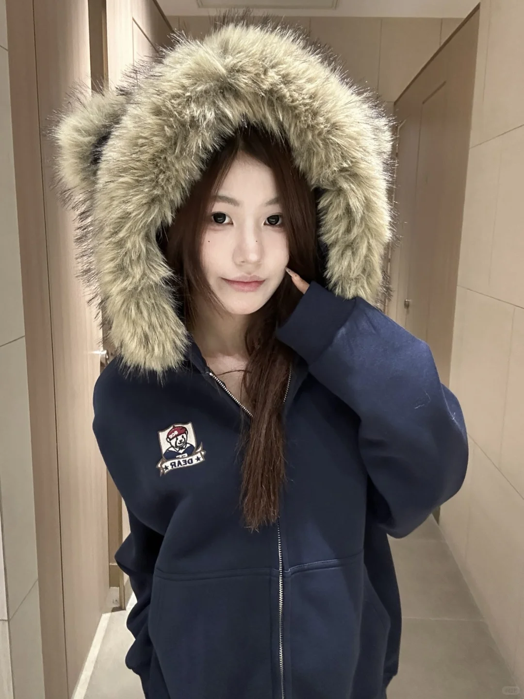 毛茸茸的超有氛围感的外套