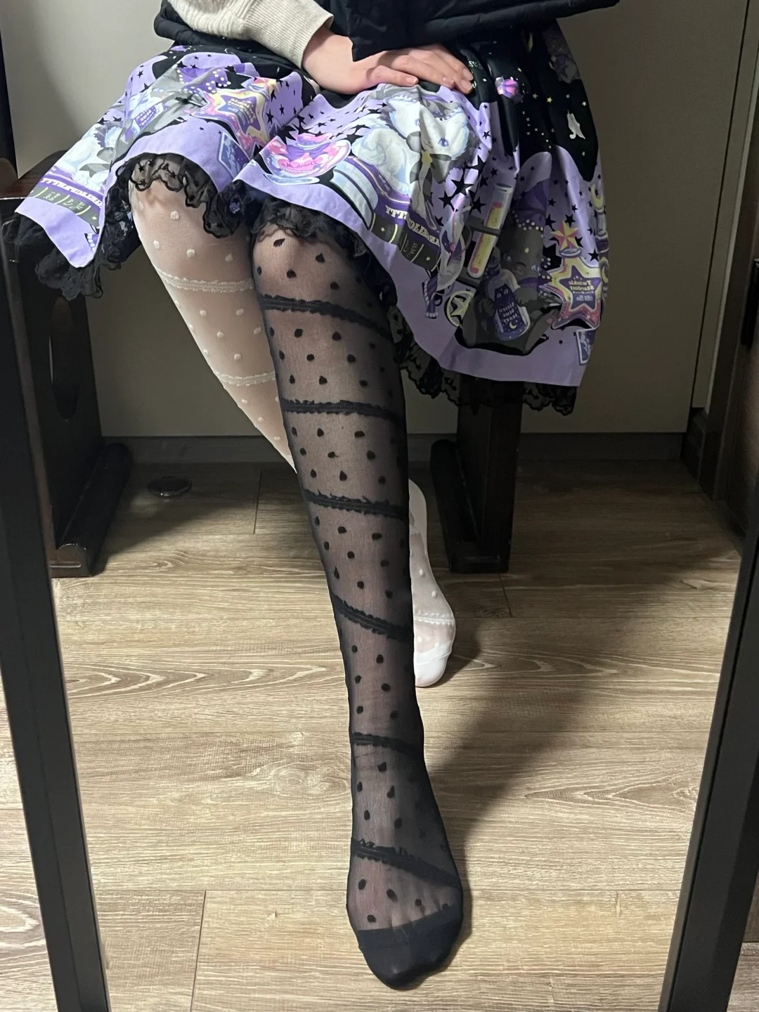 亲测，慎入 ap黑色波点过膝袜