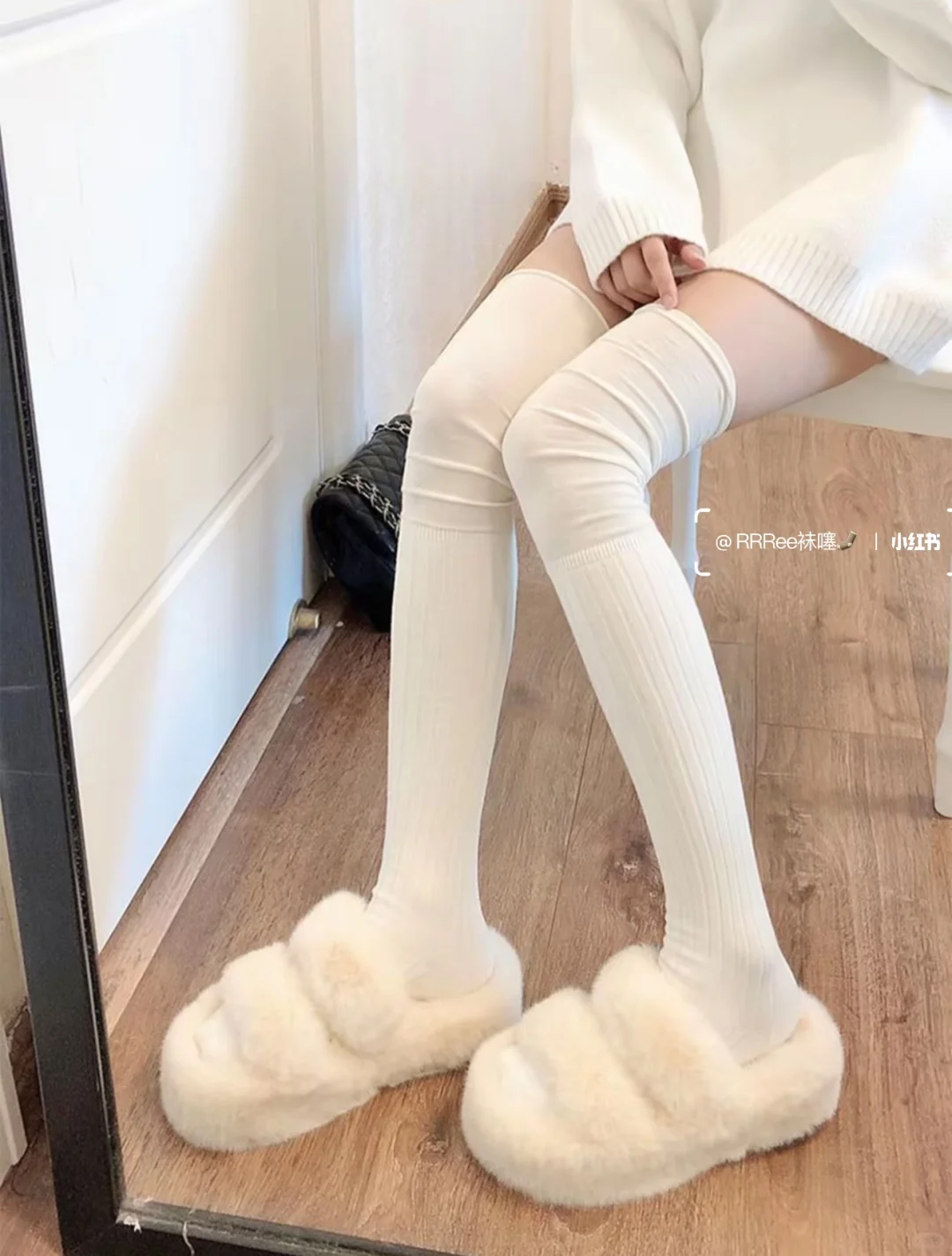 太鲨我啦!奶白过膝袜～清冷燕麦白配毛毛鞋绝