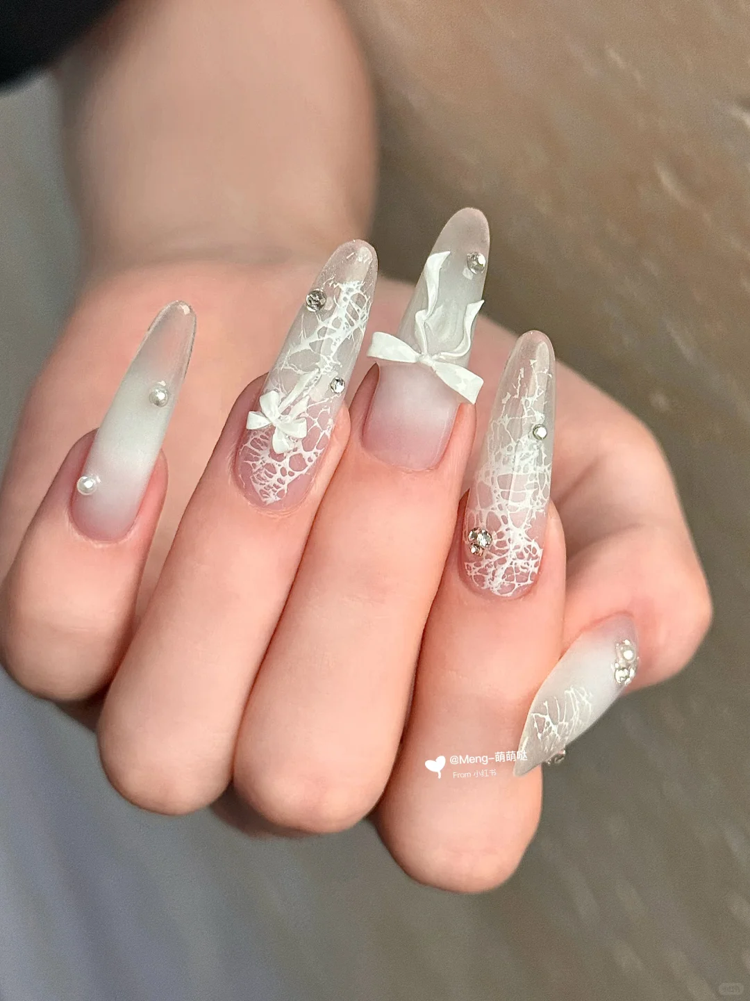 蕾丝蝴蝶结|婚甲