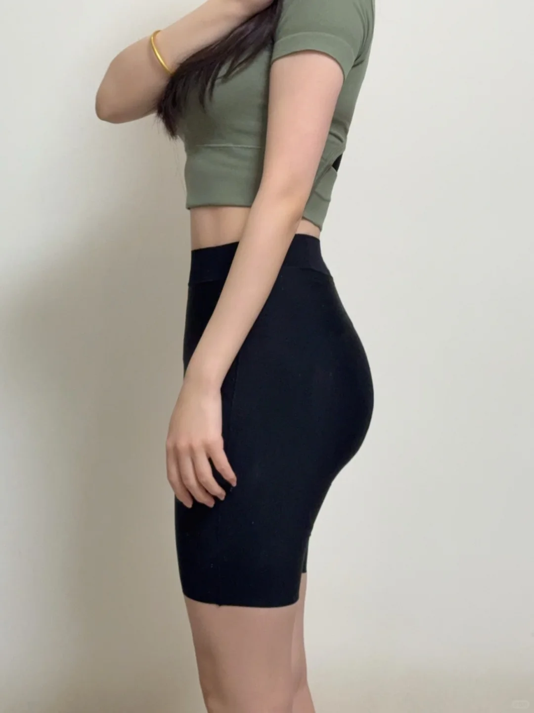 包臀裙黑丝显身材穿搭 | 穿身材作弊神器！