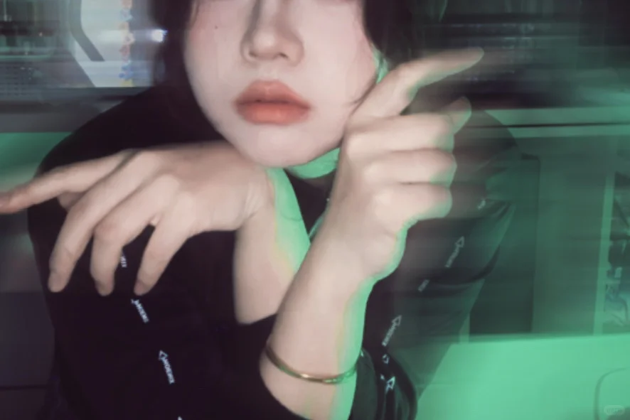 嘘，浅浅的当个坏女人