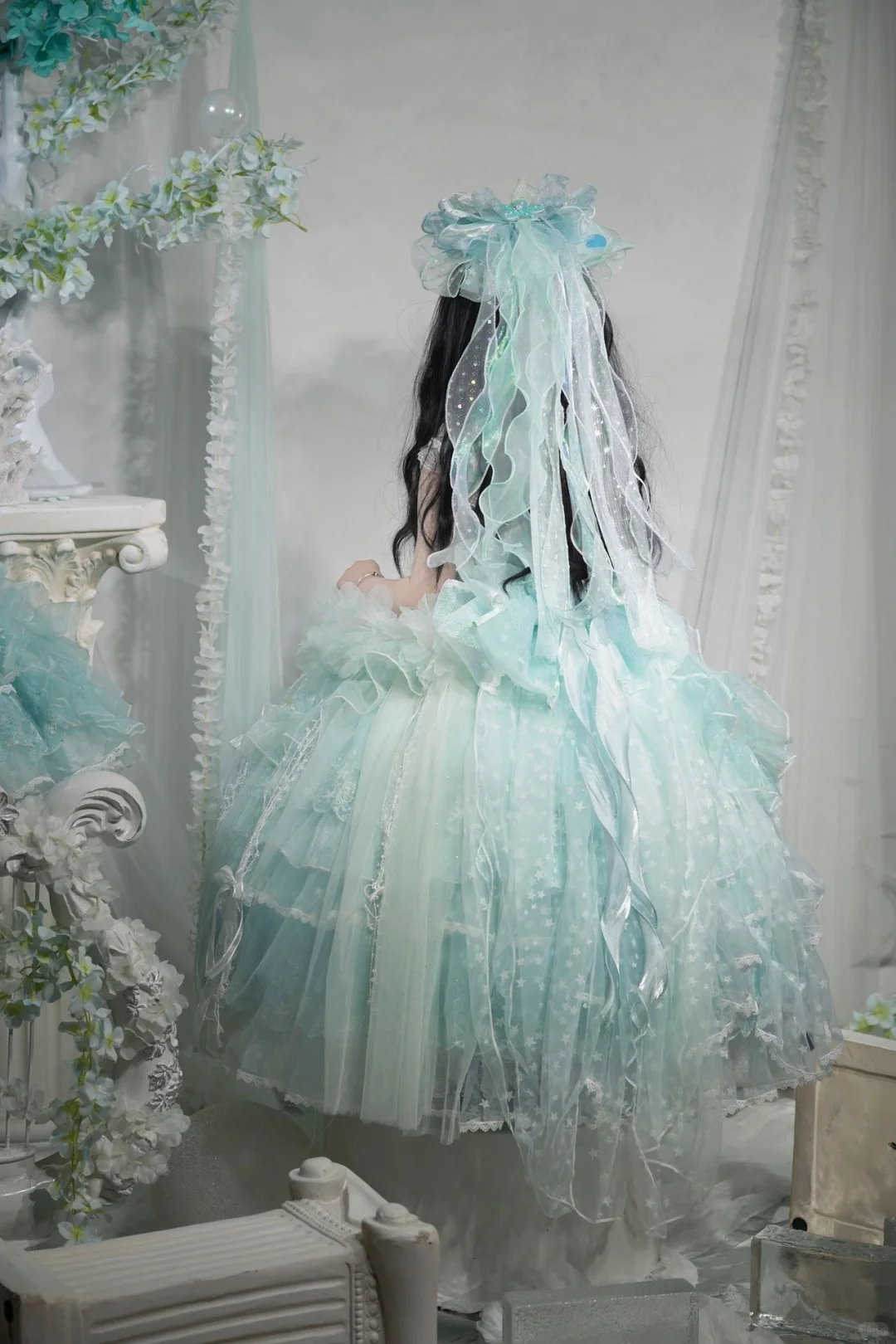 有没有适合这条裙子的生日布置呀！