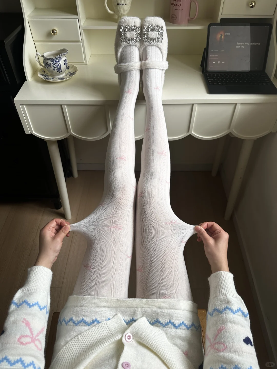 少女心爆棚的袜子！蝴蝶结提花连裤袜