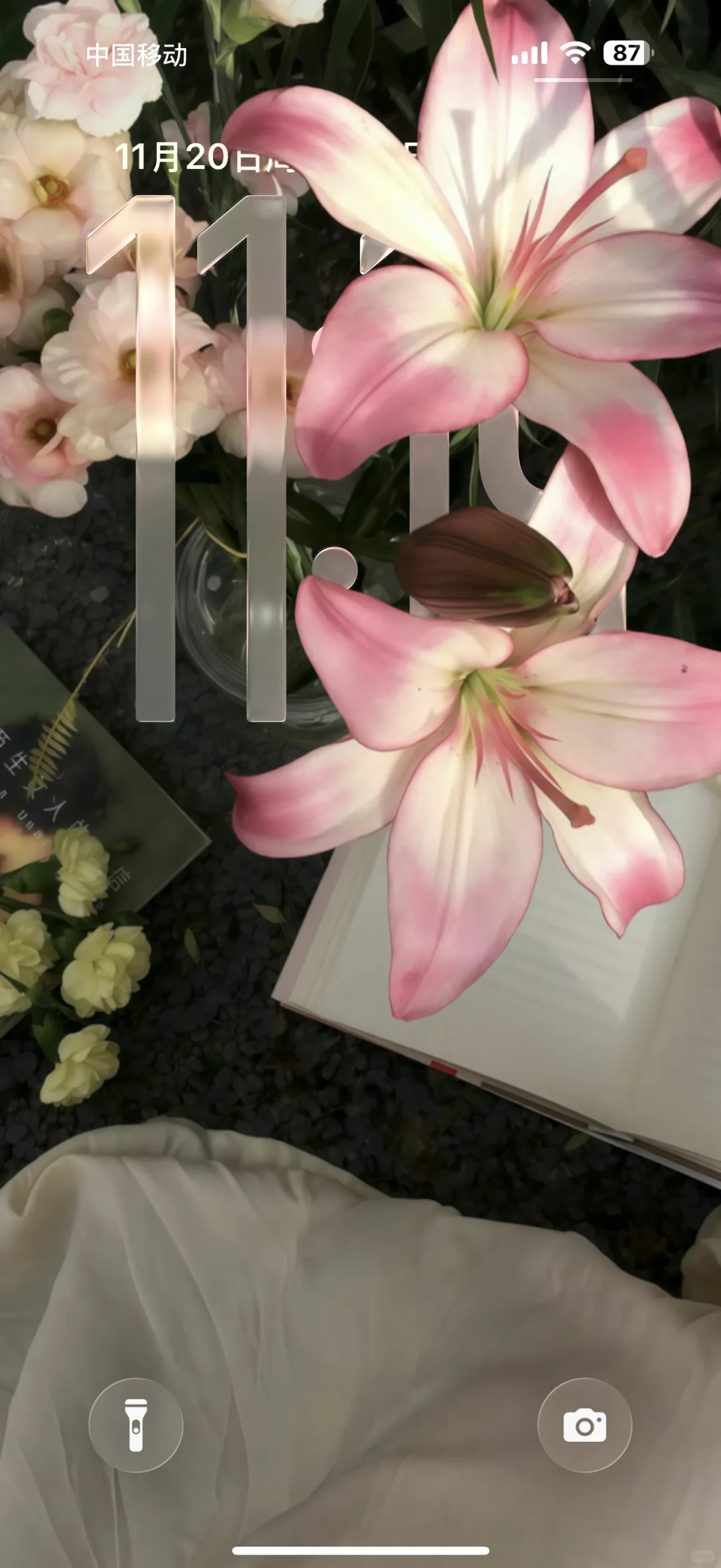 炒鸡喜欢好看的壁纸来喽~滴滴