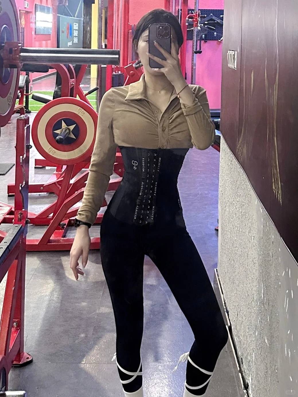 宁波鄞州女教练丨身材到位 衣服只是点缀