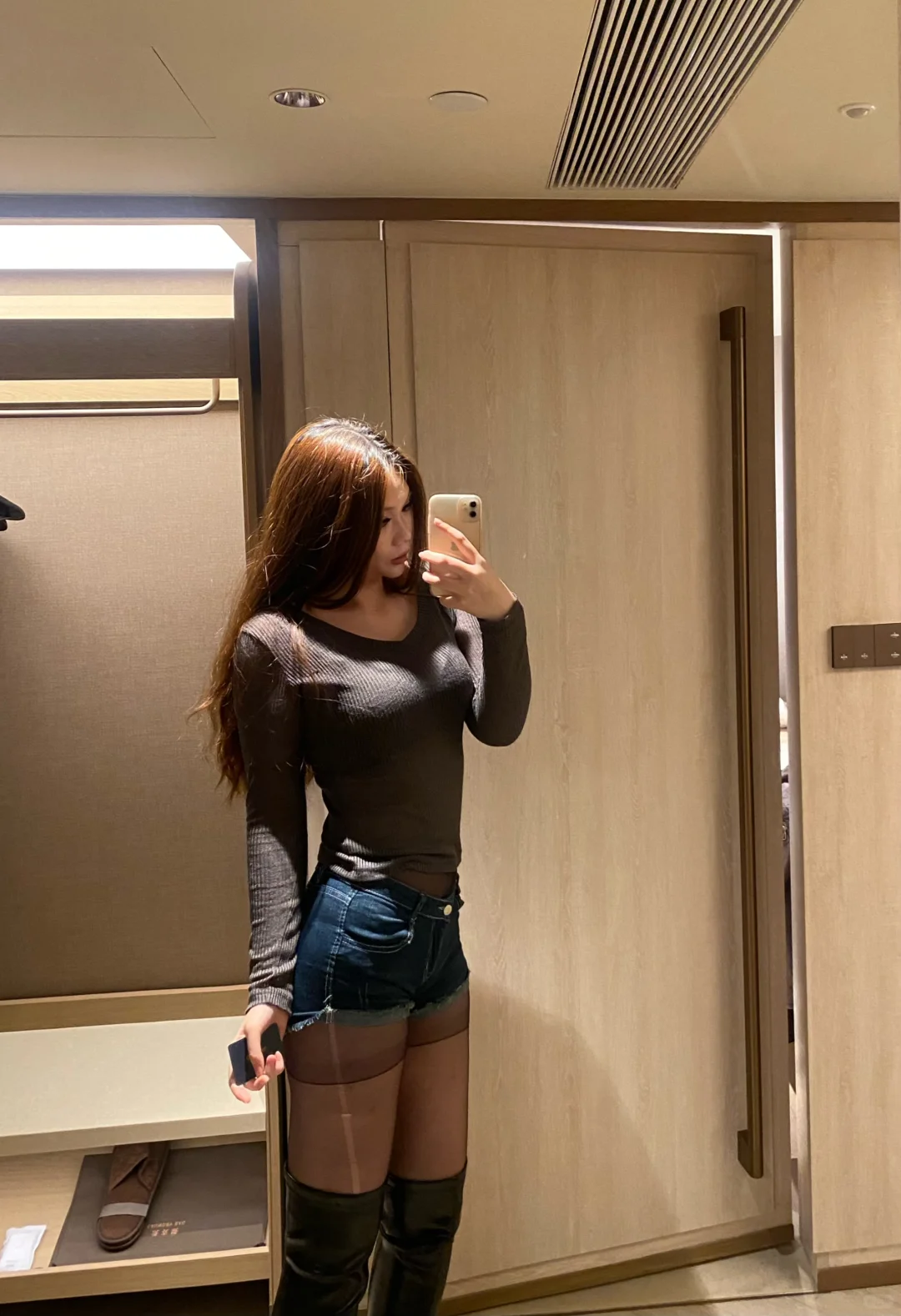 想了半天权威文案 发现权威的是自己