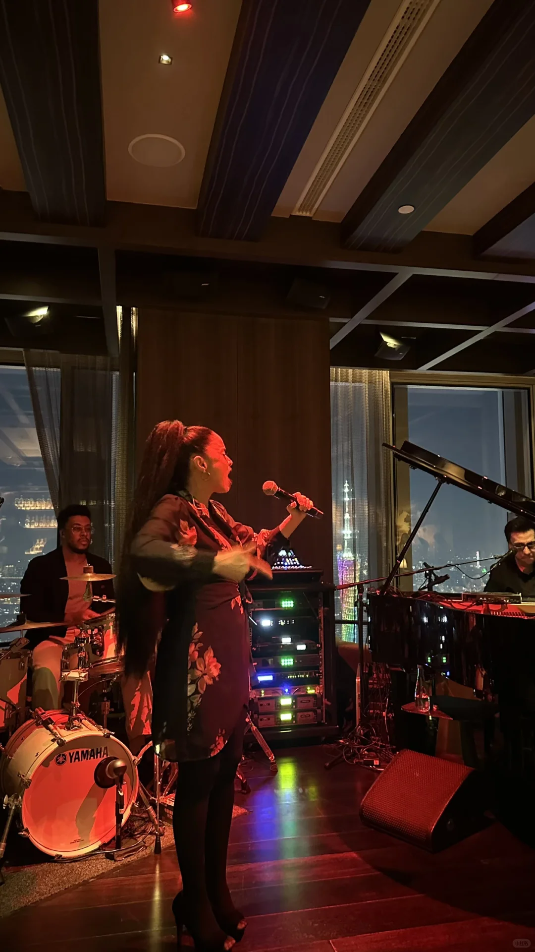 Too high高极🎷氛围感到位了～