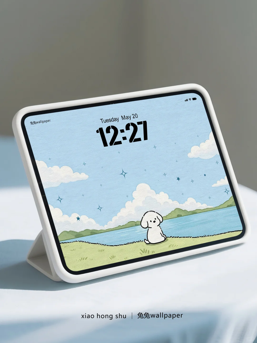 横版平板壁纸｜湖泊边的小狗｜48