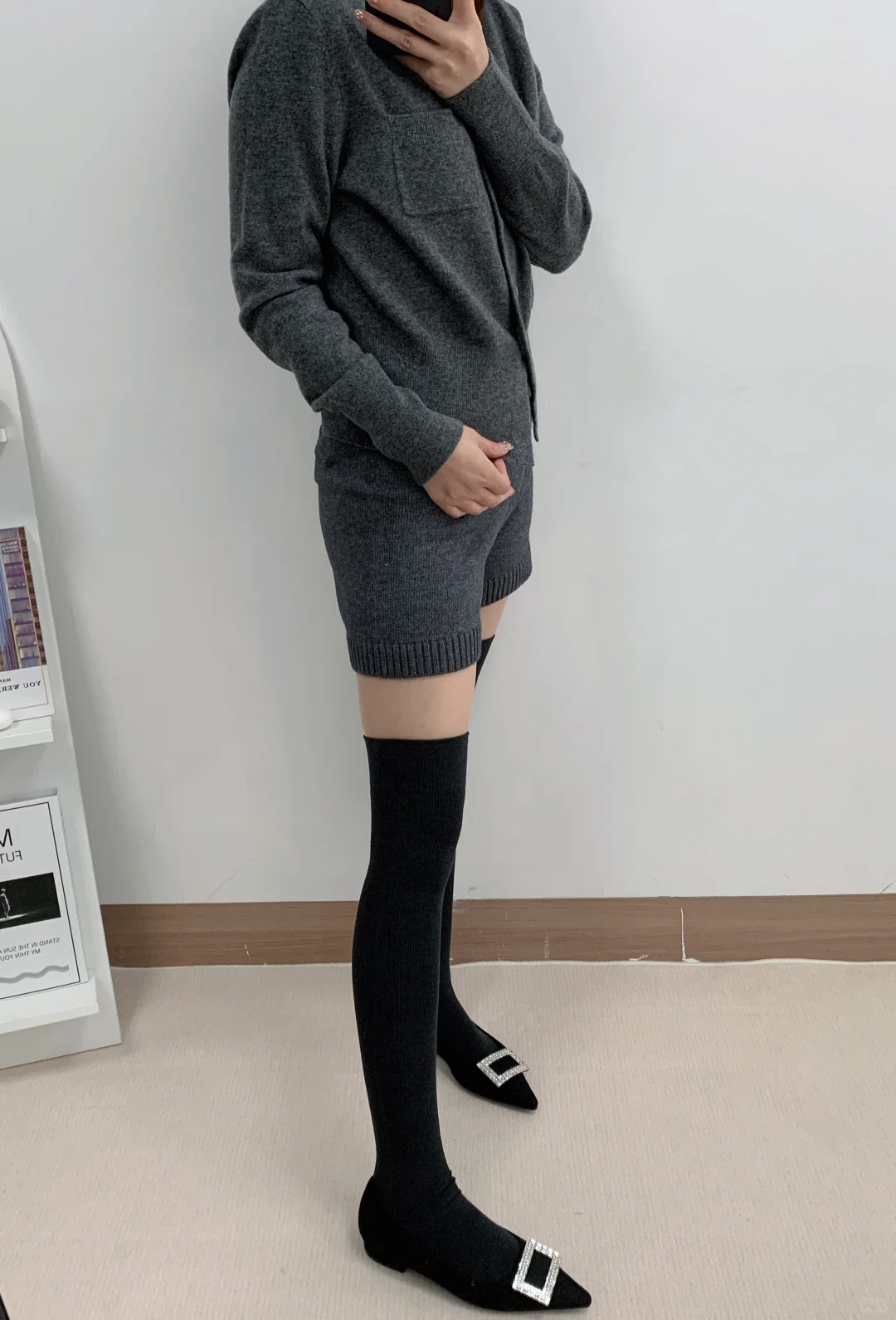 其实大腿袜想要保暖真的要买羊毛的！！！