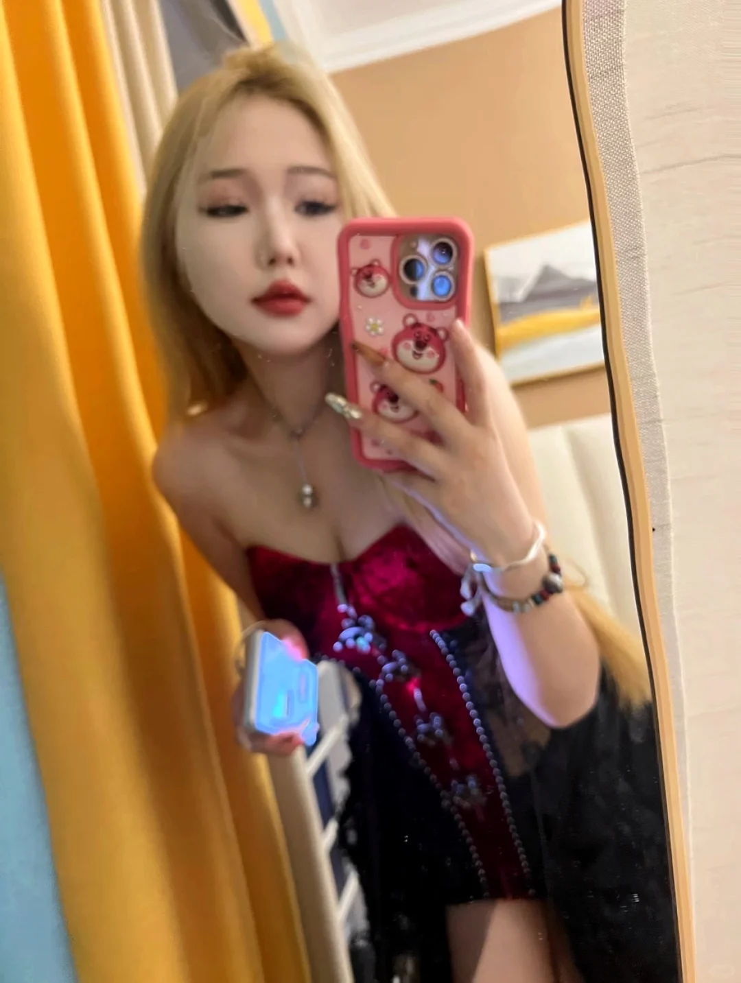 ♠️越夜越迷人♠️