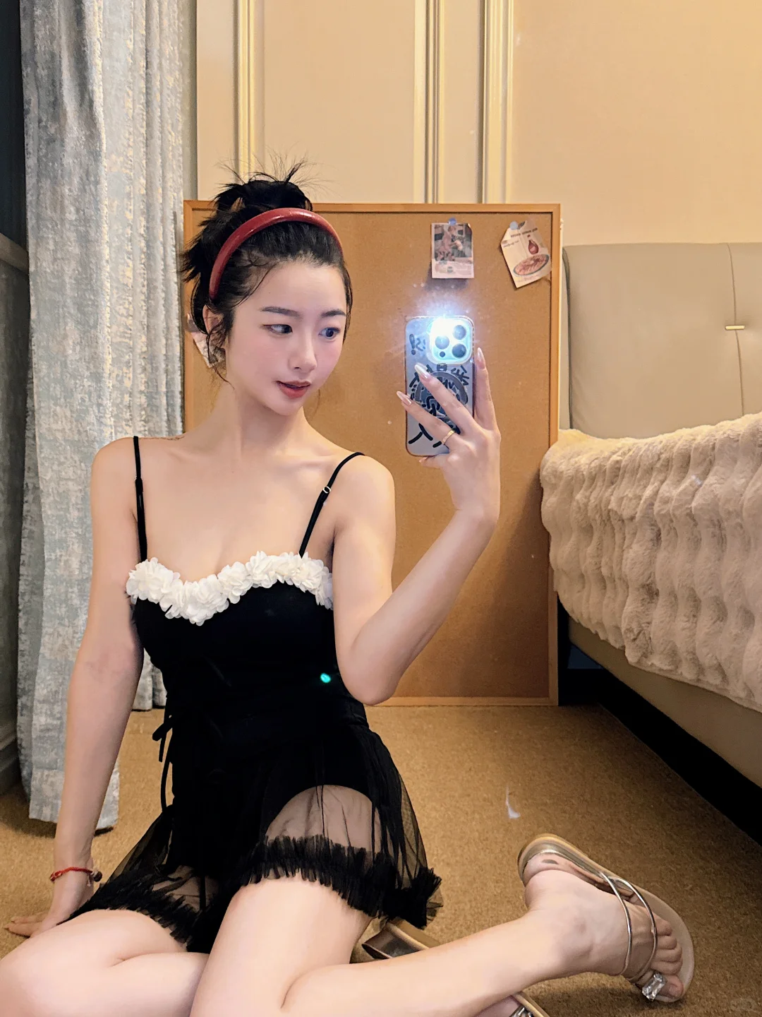 啊啊啊！这件泳衣真的好好看！