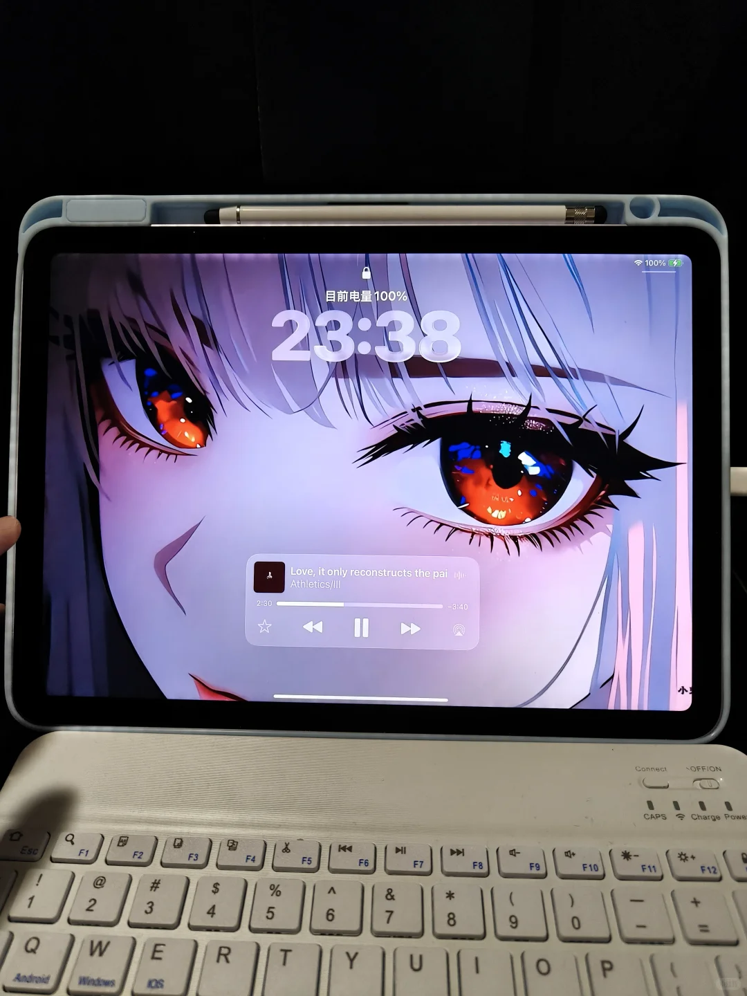 看看大家的iPad动态壁纸