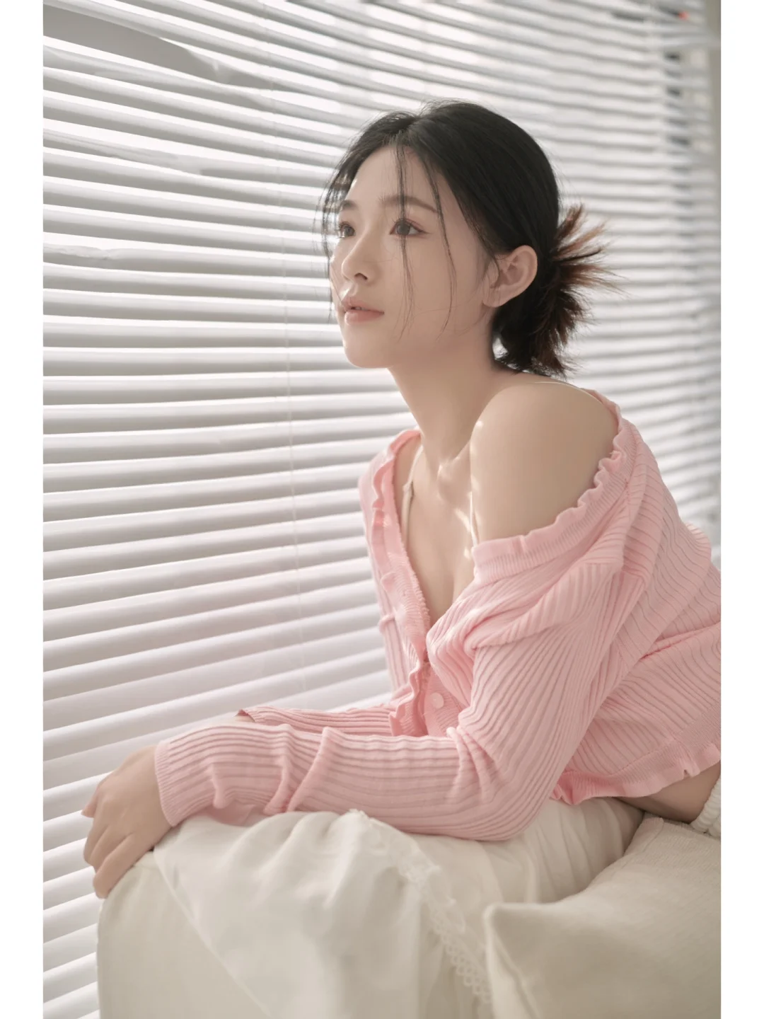 靠近光追随光✨一张照片封神の纯欲私房