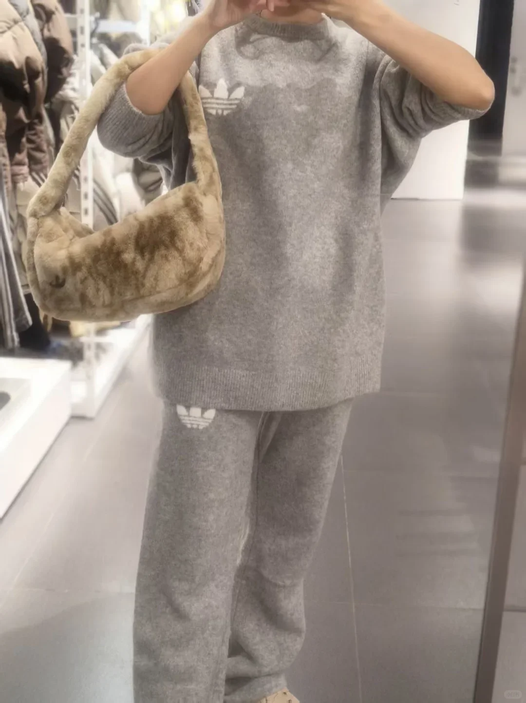 三叶草新款运动套装|灰色系搭配