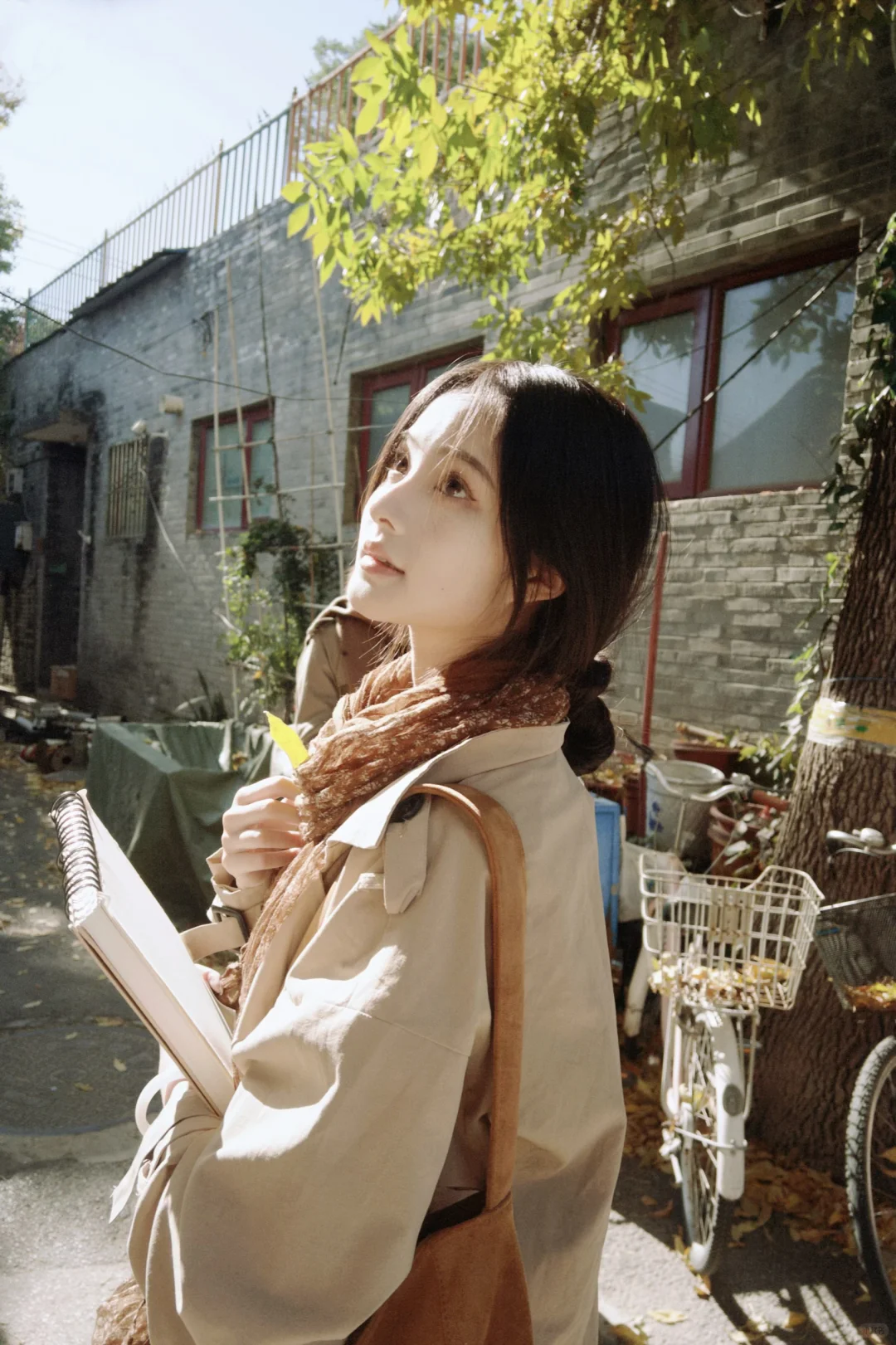 “城里来了位女作家”