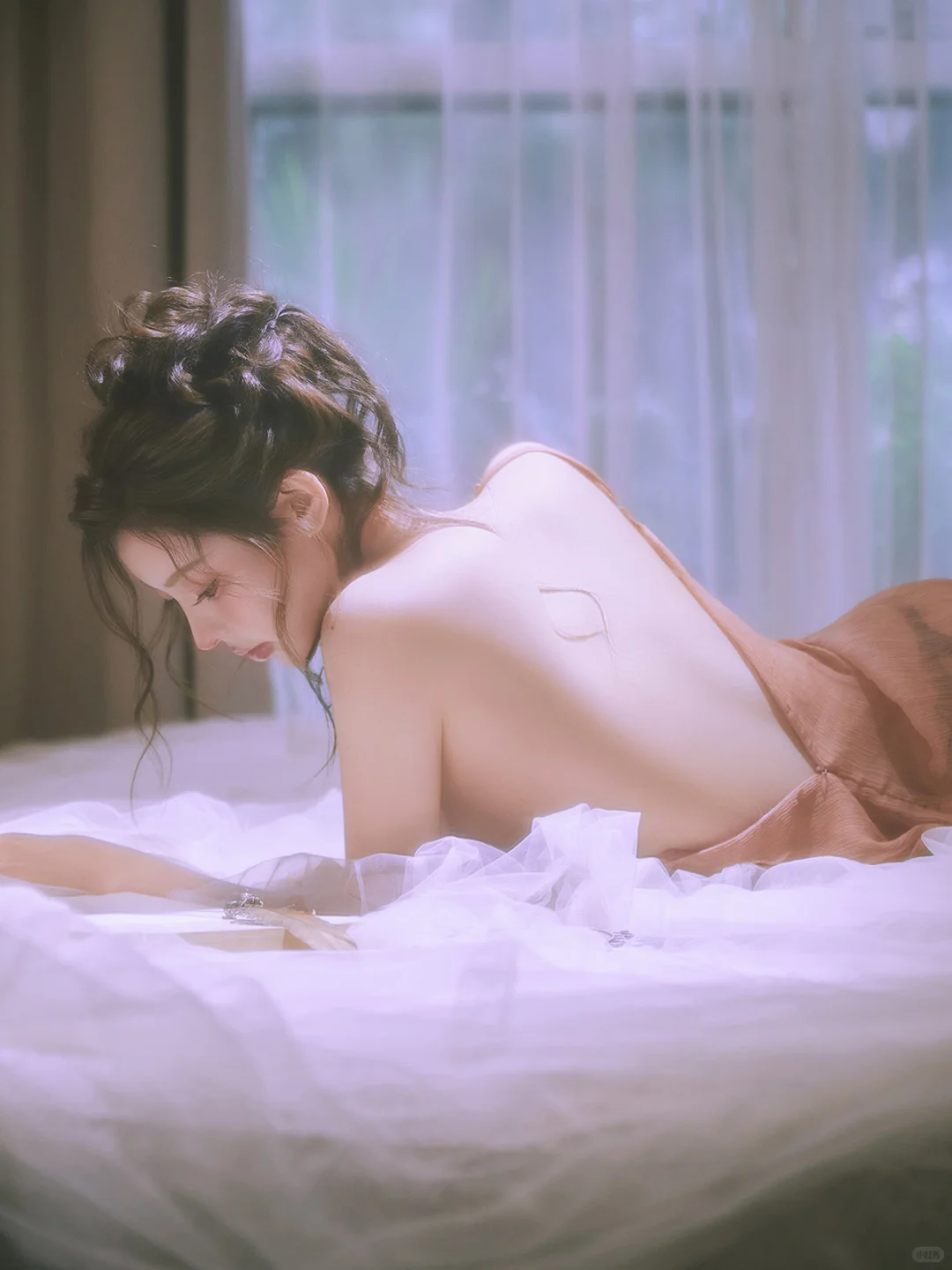 轻私房‖露后背写真真的太有氛围啦