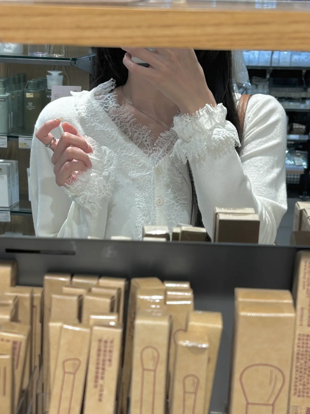 🙈穿上这件蕾丝毛衣🦢感觉自己像白天鹅