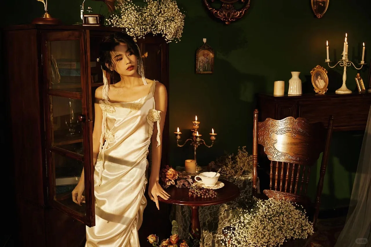 复古轻私房|女生必须拥有一套氛围感写真