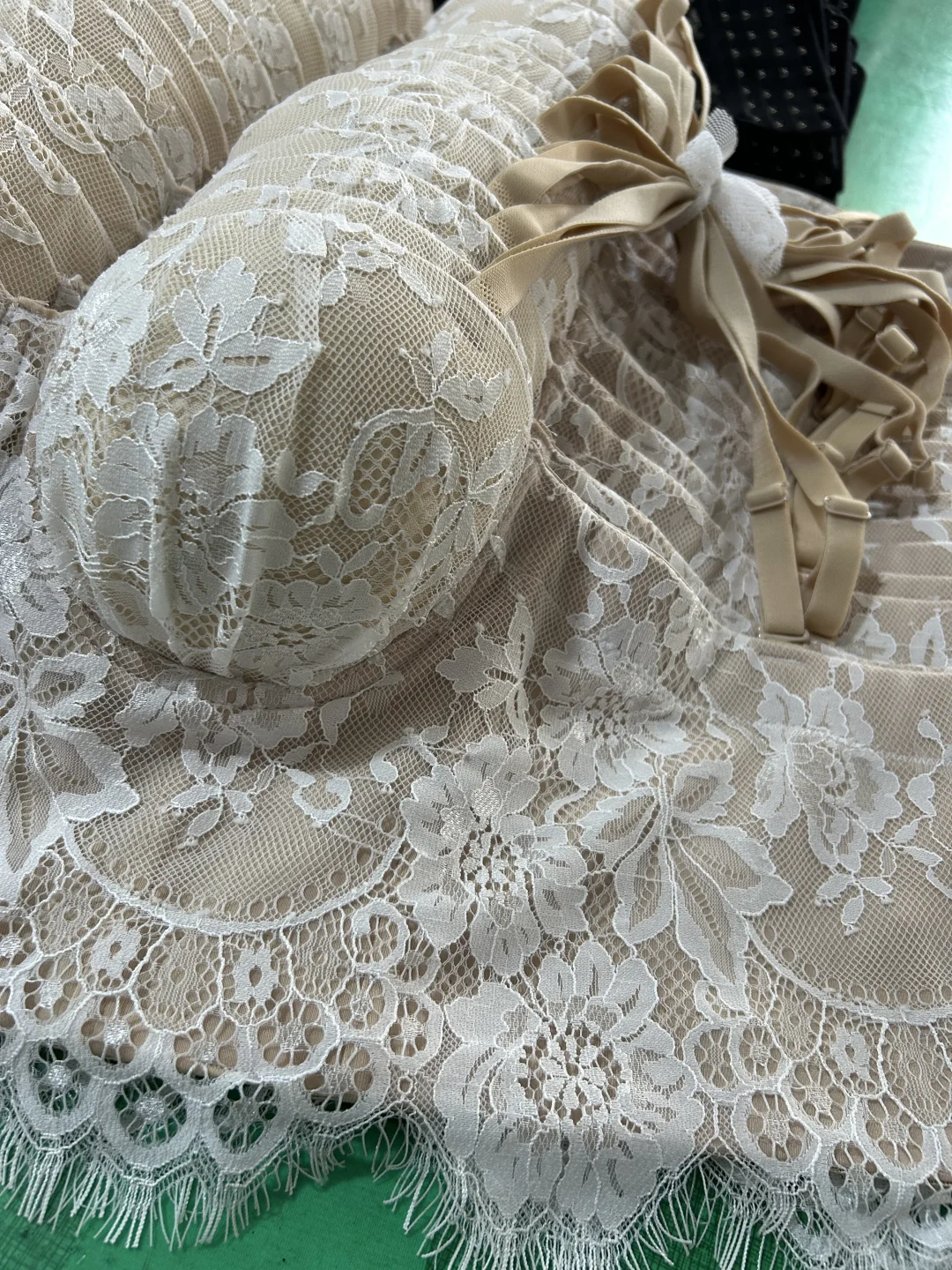 广州｜源头工厂的鱼骨胸衣