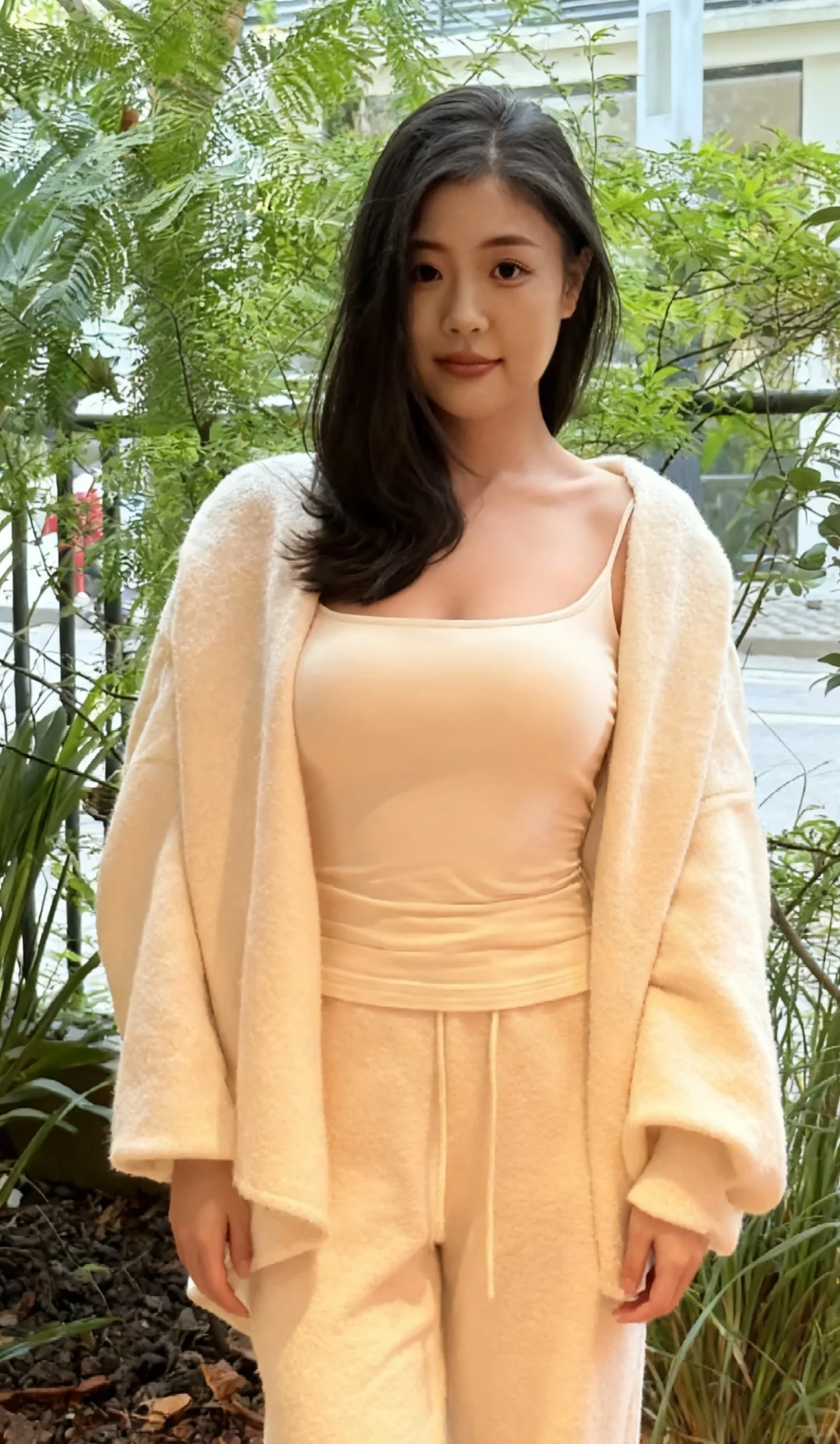 气质女神，这大概就是姐感的魅力吧！