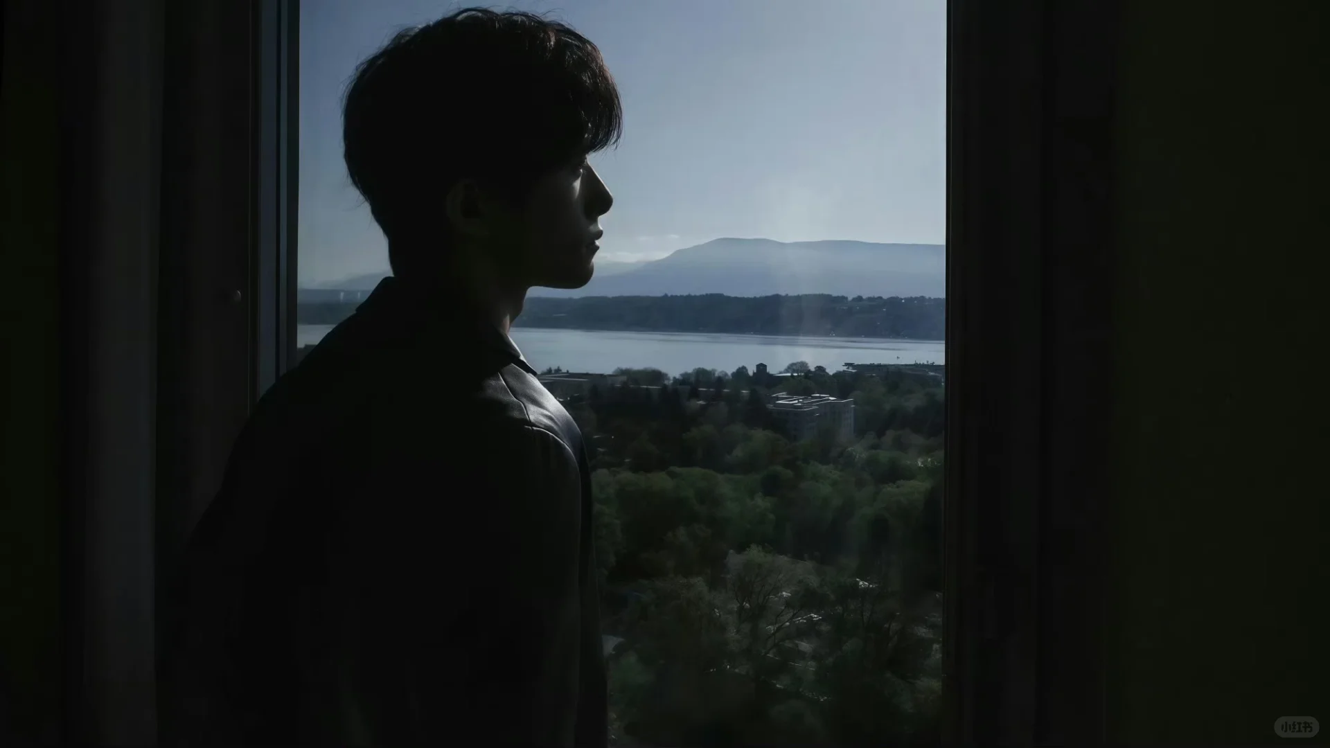 易烊千玺 iPad 电脑壁纸