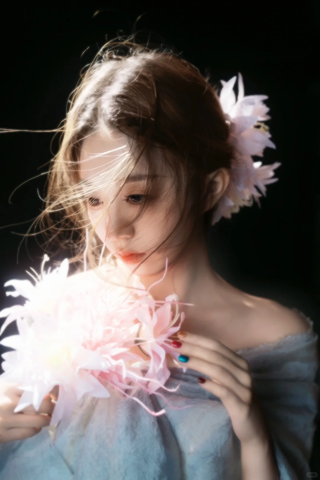 女性的躯体具有艺术感