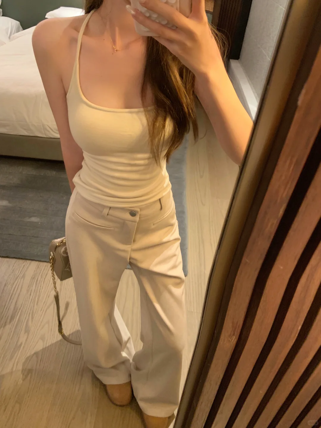 冬日绝绝美吊带背心内搭