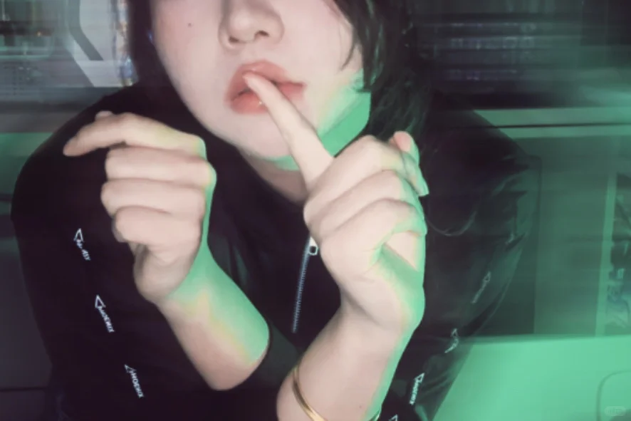 嘘，浅浅的当个坏女人