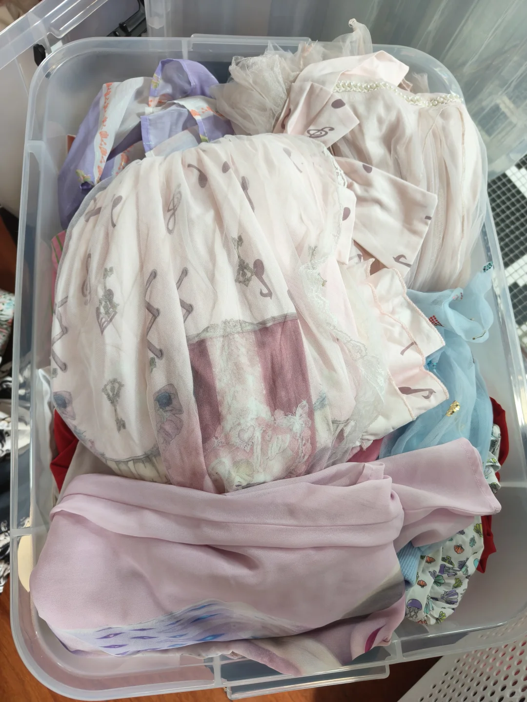 闲置裙子处理，随机发，拆盲盒 140 码