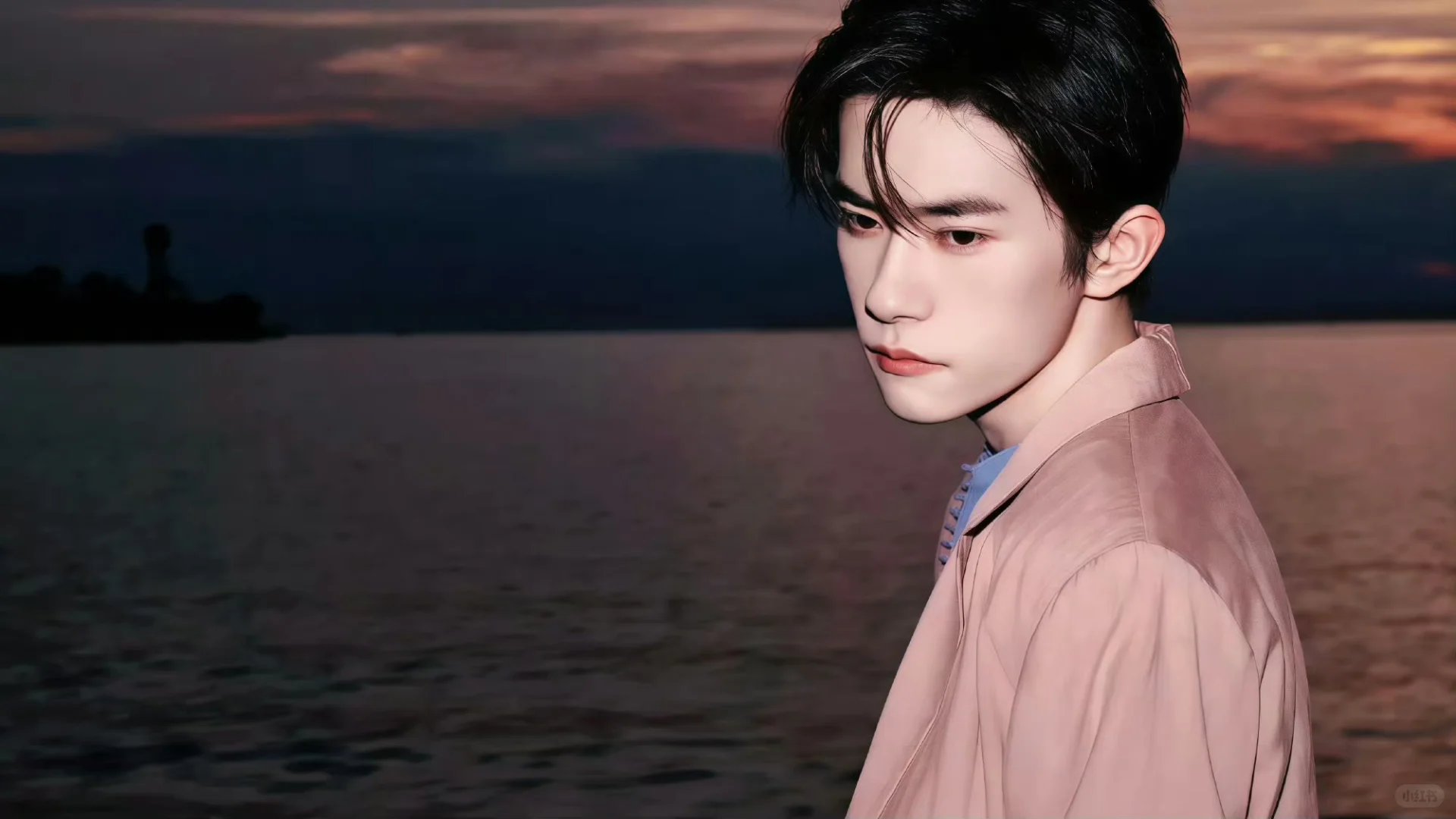 易烊千玺 iPad 电脑壁纸