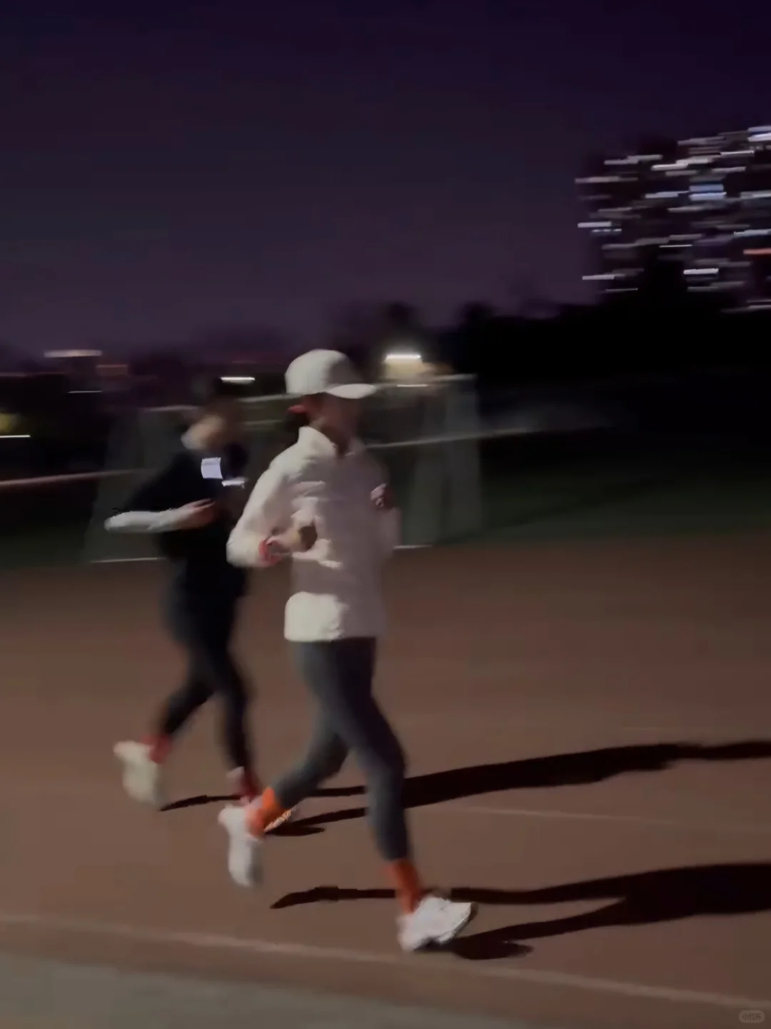 夜跑21K｜谁说生活没劲！跑起来就有劲了