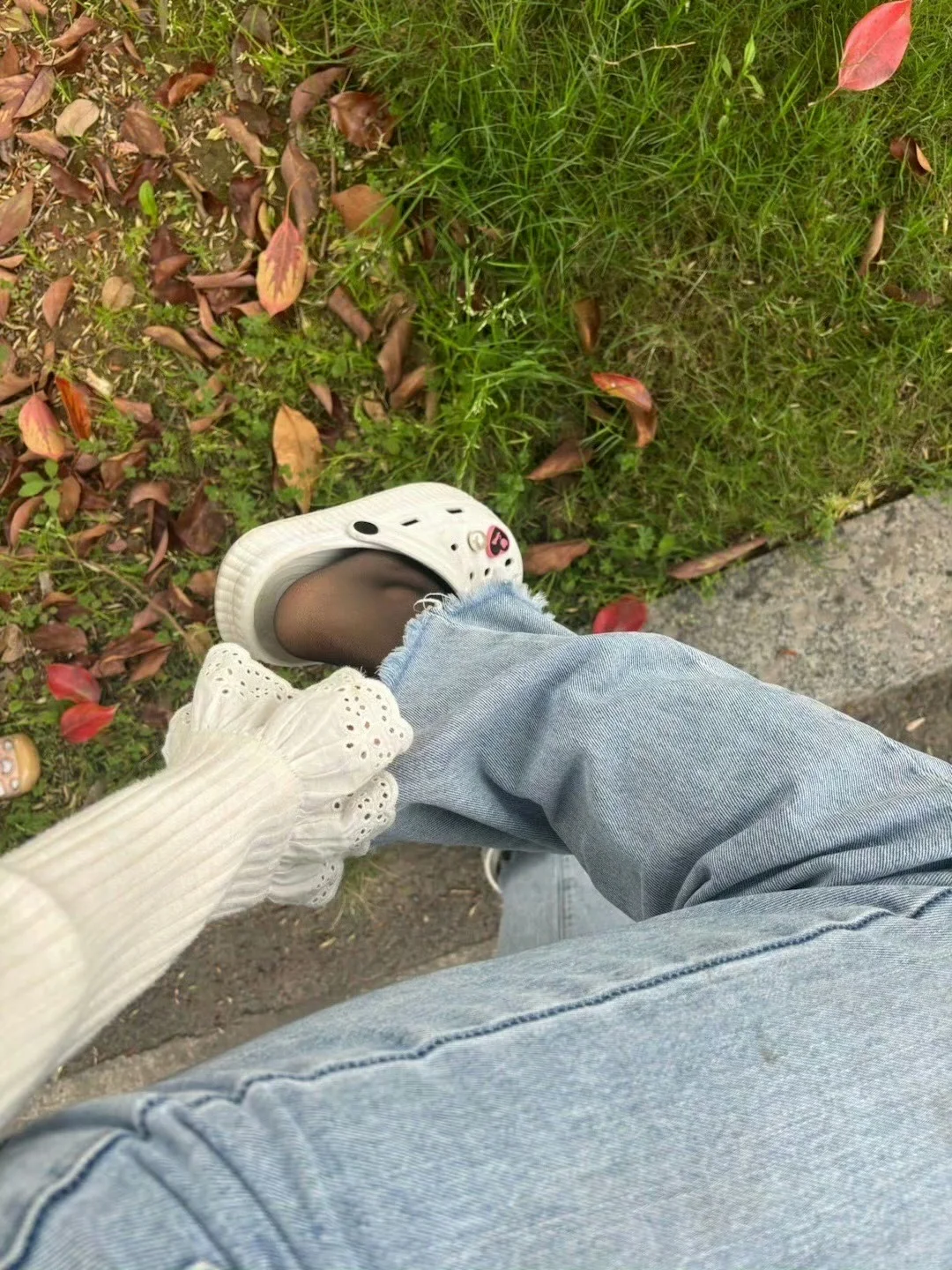 清纯女大学生的心机出门穿搭