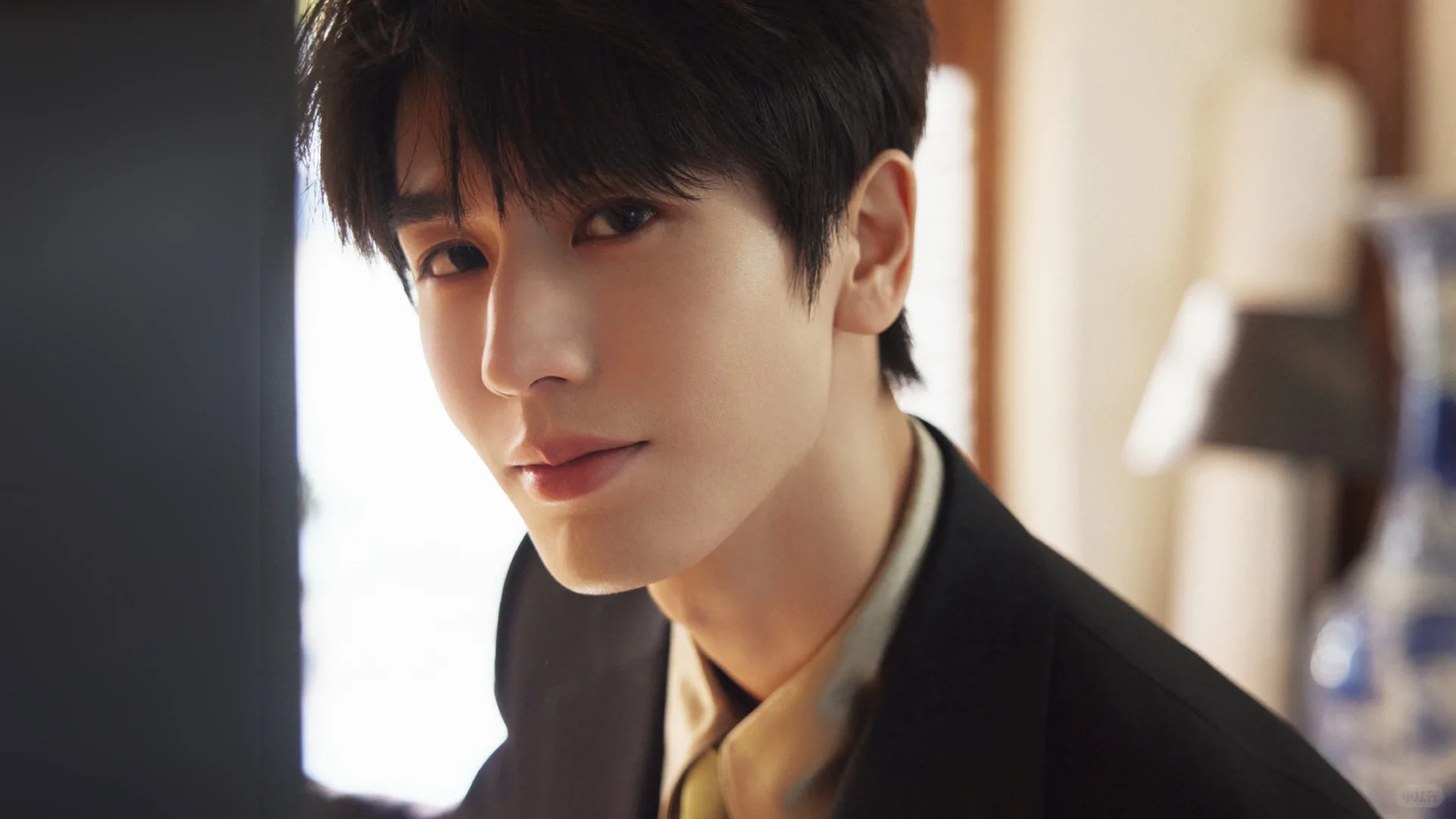 张凌赫横屏壁纸 平行视界修图分享第九弹