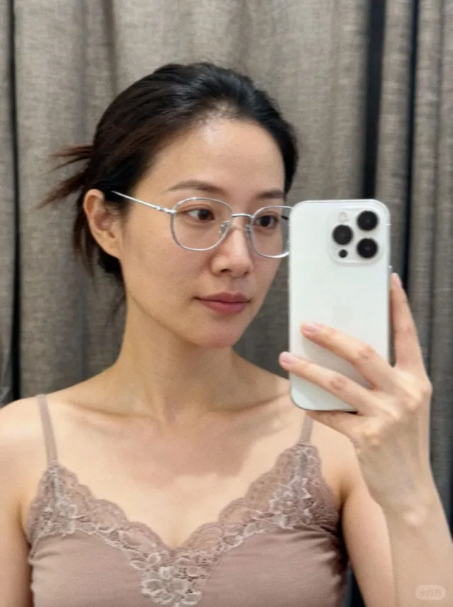 你们说的少妇味，素颜照看起来我有多少岁❓❓