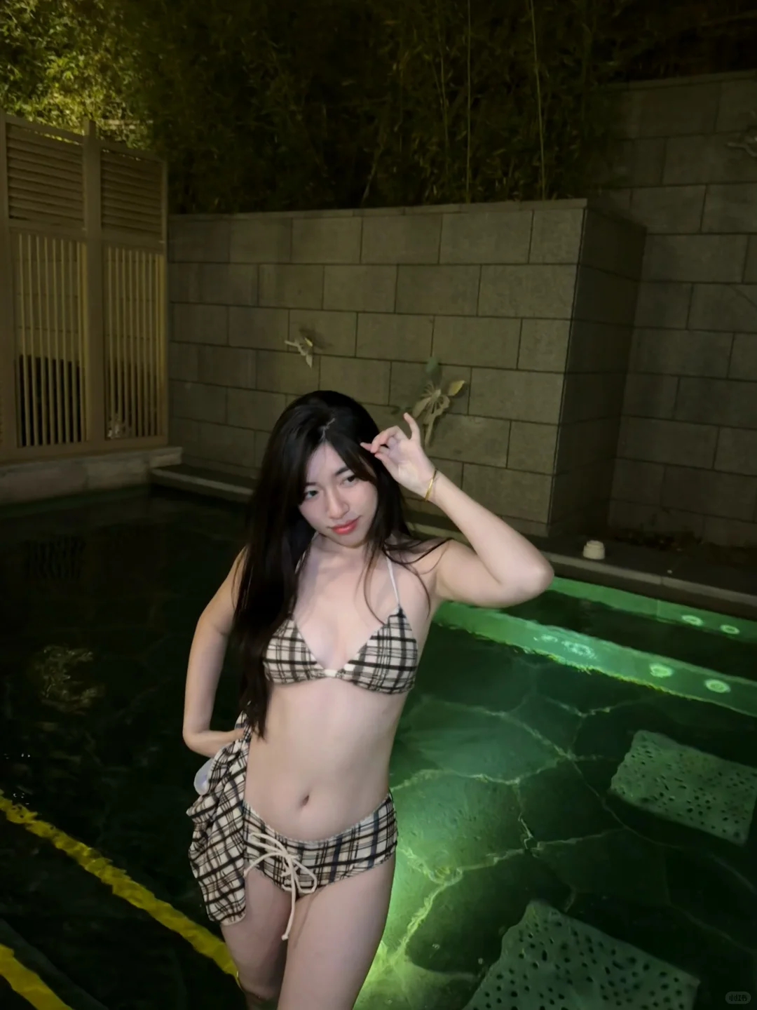 泳衣拍照📷｜泡温泉什么最重要？出片最重要！