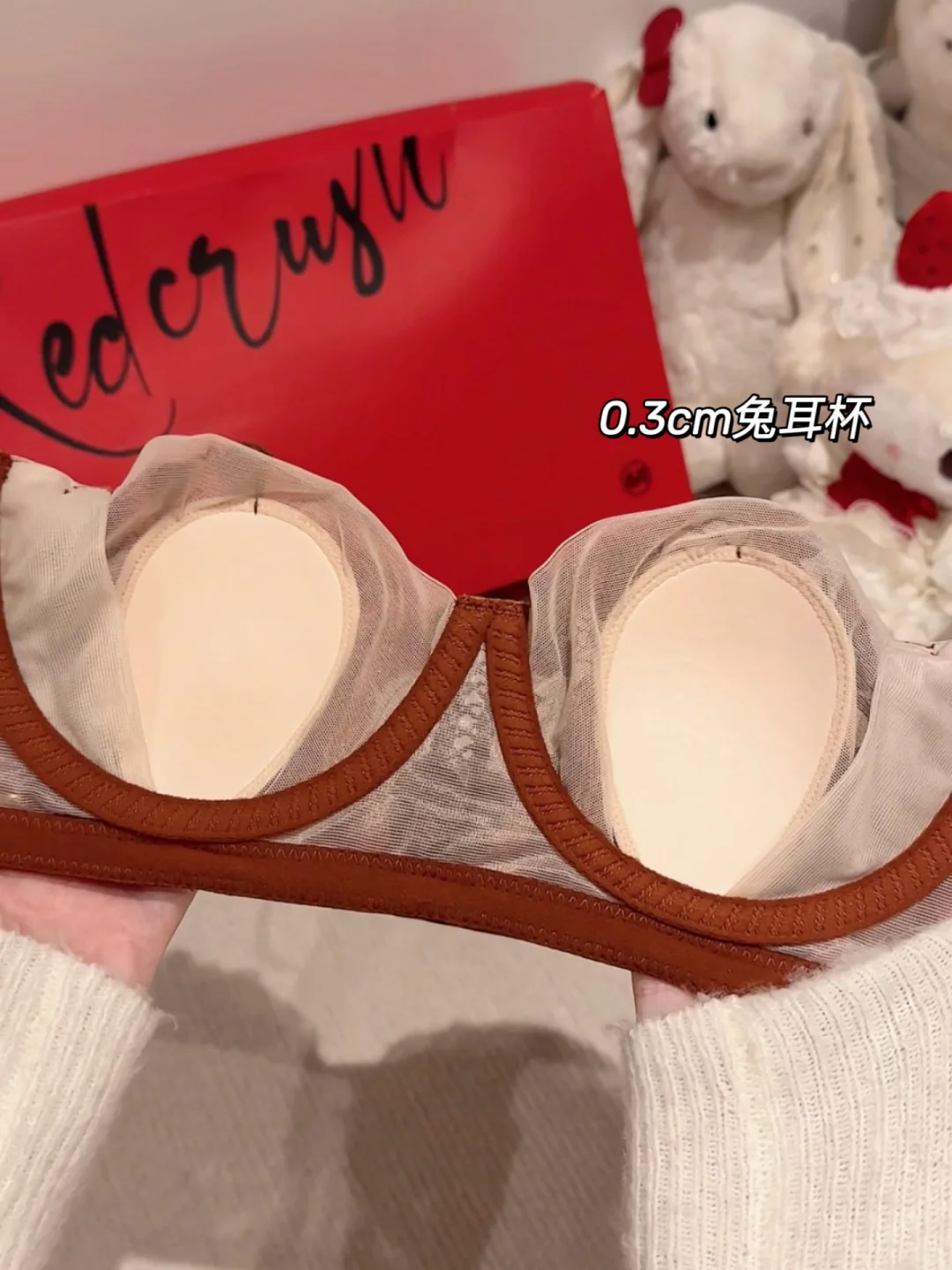 最权威的评语出现了：不像内衣，像艺术品！