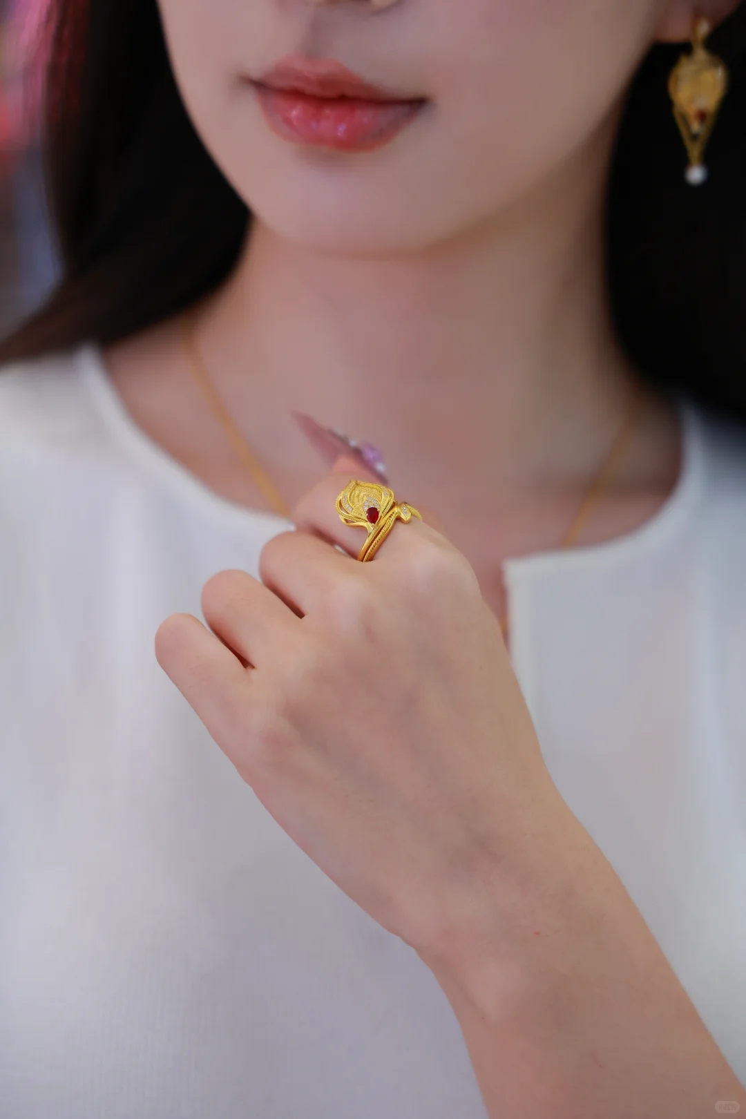 凤羽织金绣 瑶光赴前程