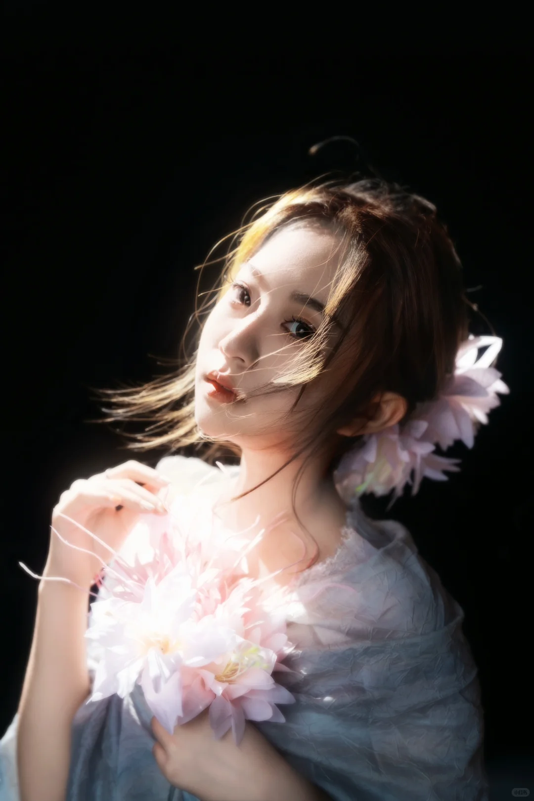 女性的躯体具有艺术感